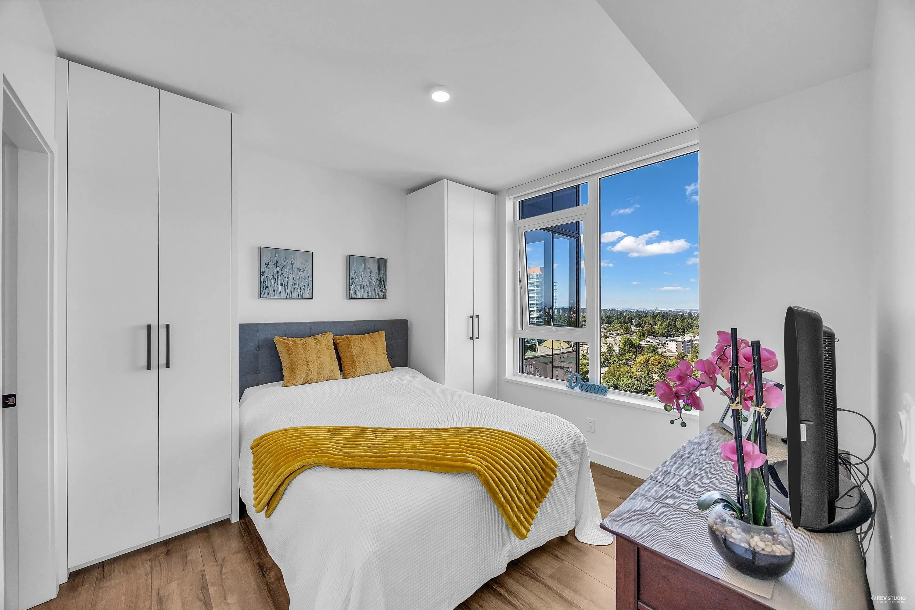 13428 105 Avenue #2202