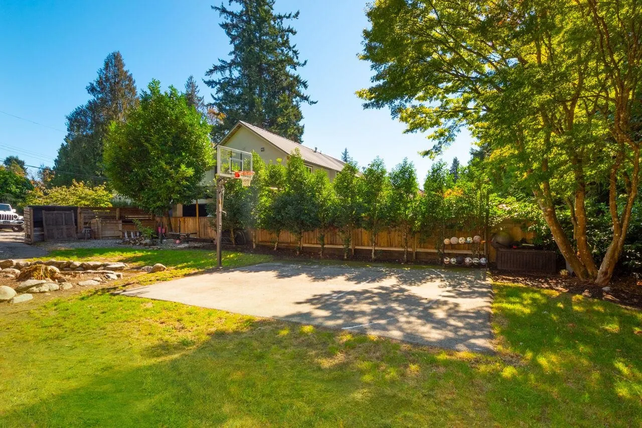 4325 Morgan Crescent
