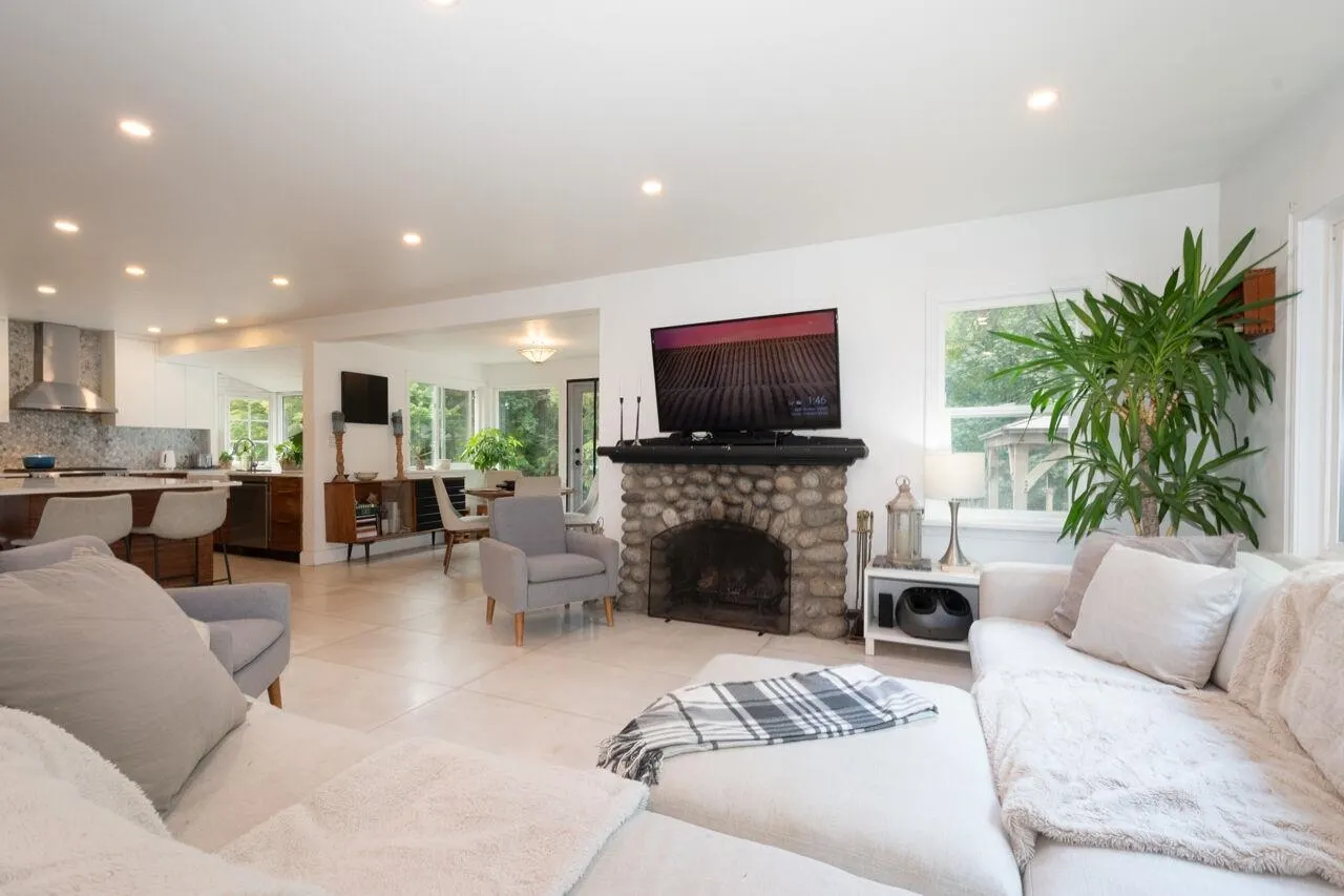 4325 Morgan Crescent
