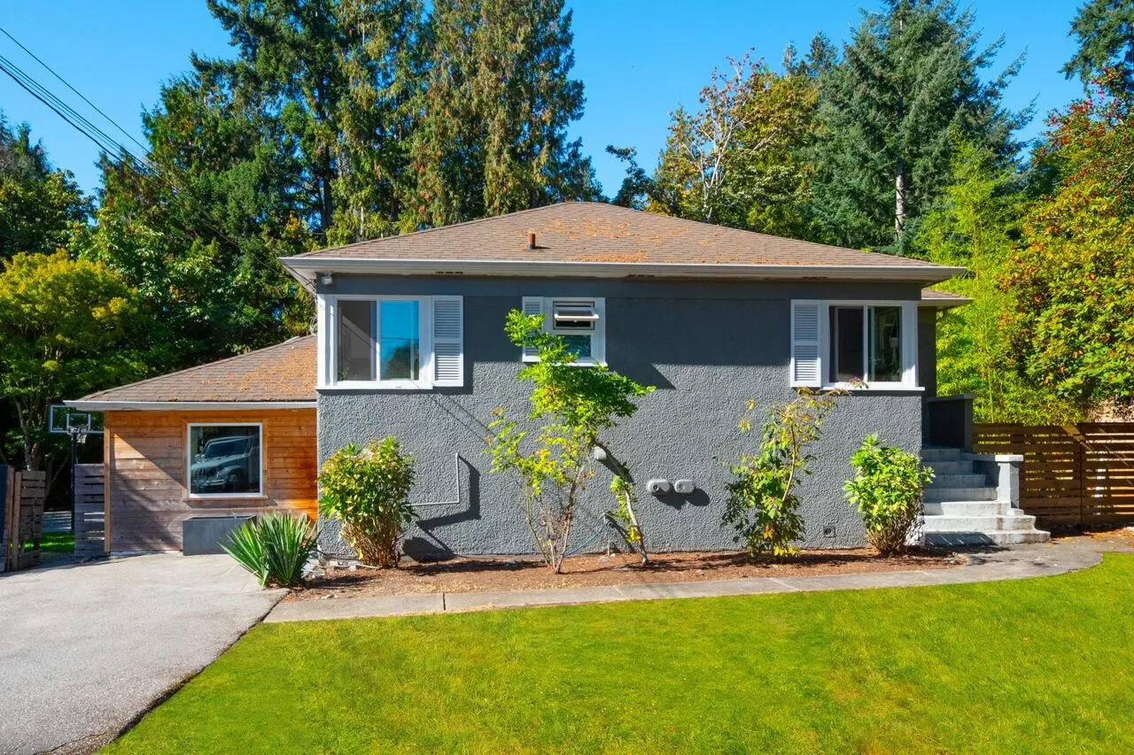 4325 Morgan Crescent