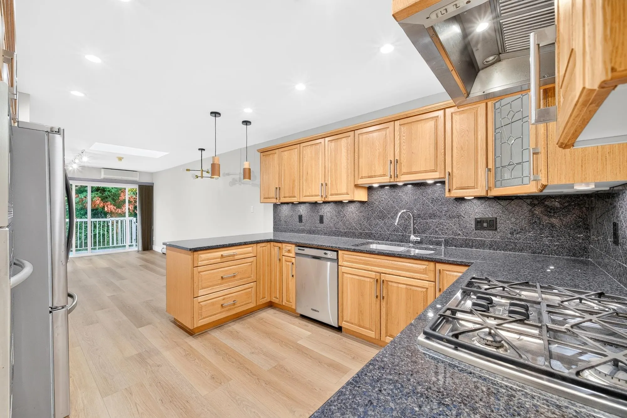 5966 Baffin Place