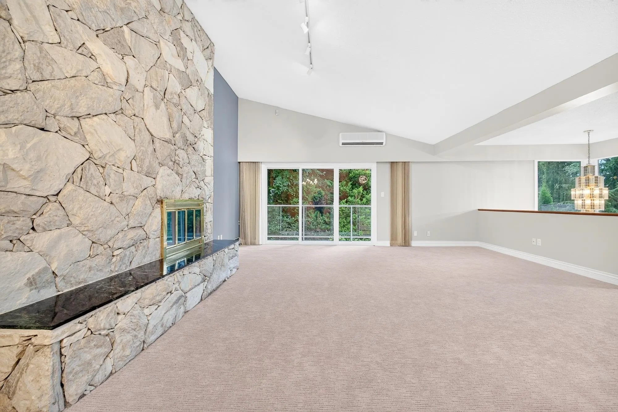 5966 Baffin Place