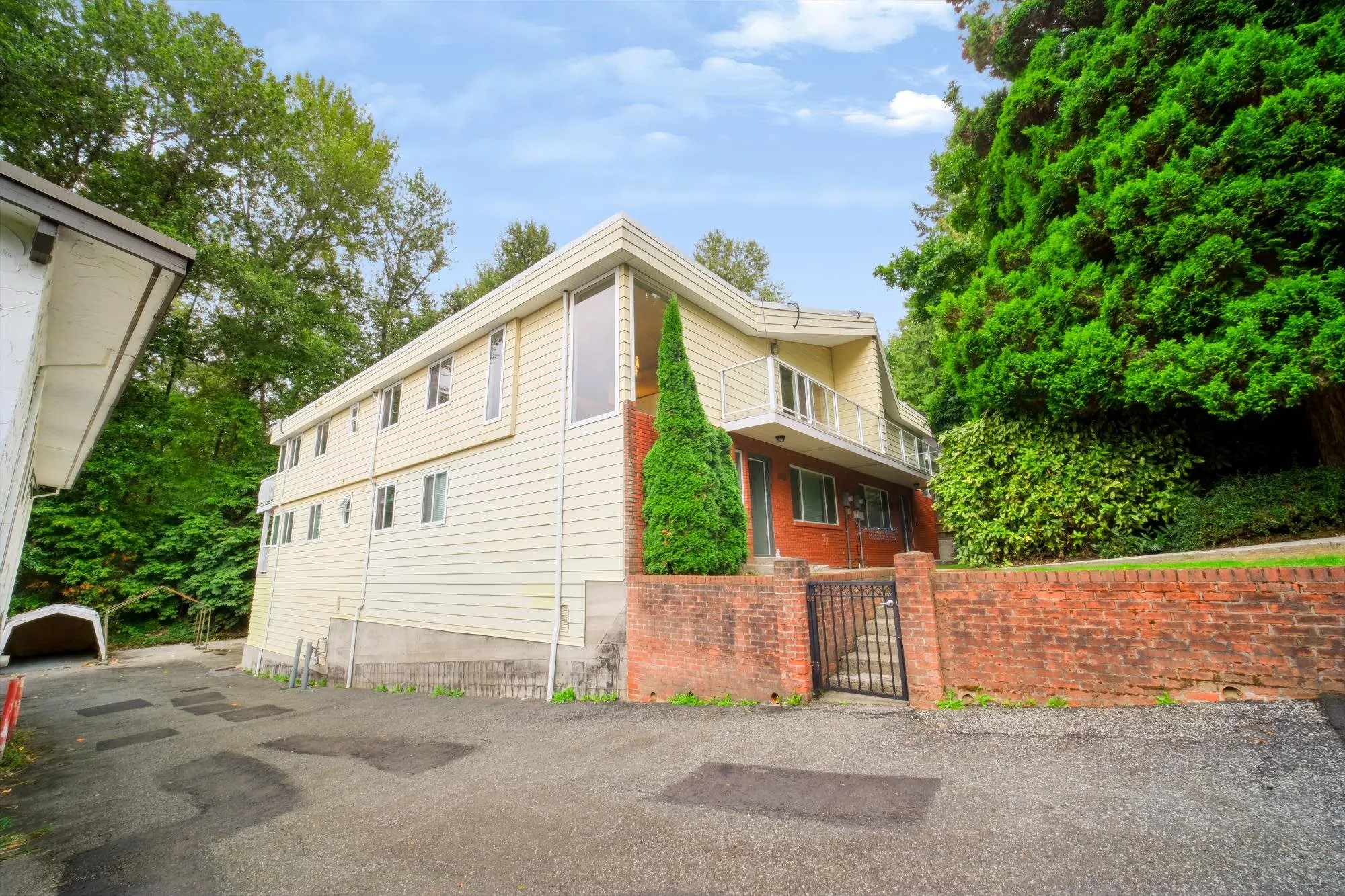 5966 Baffin Place