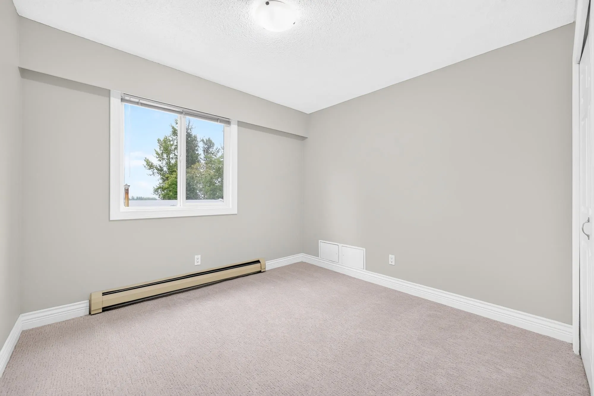 5966 Baffin Place
