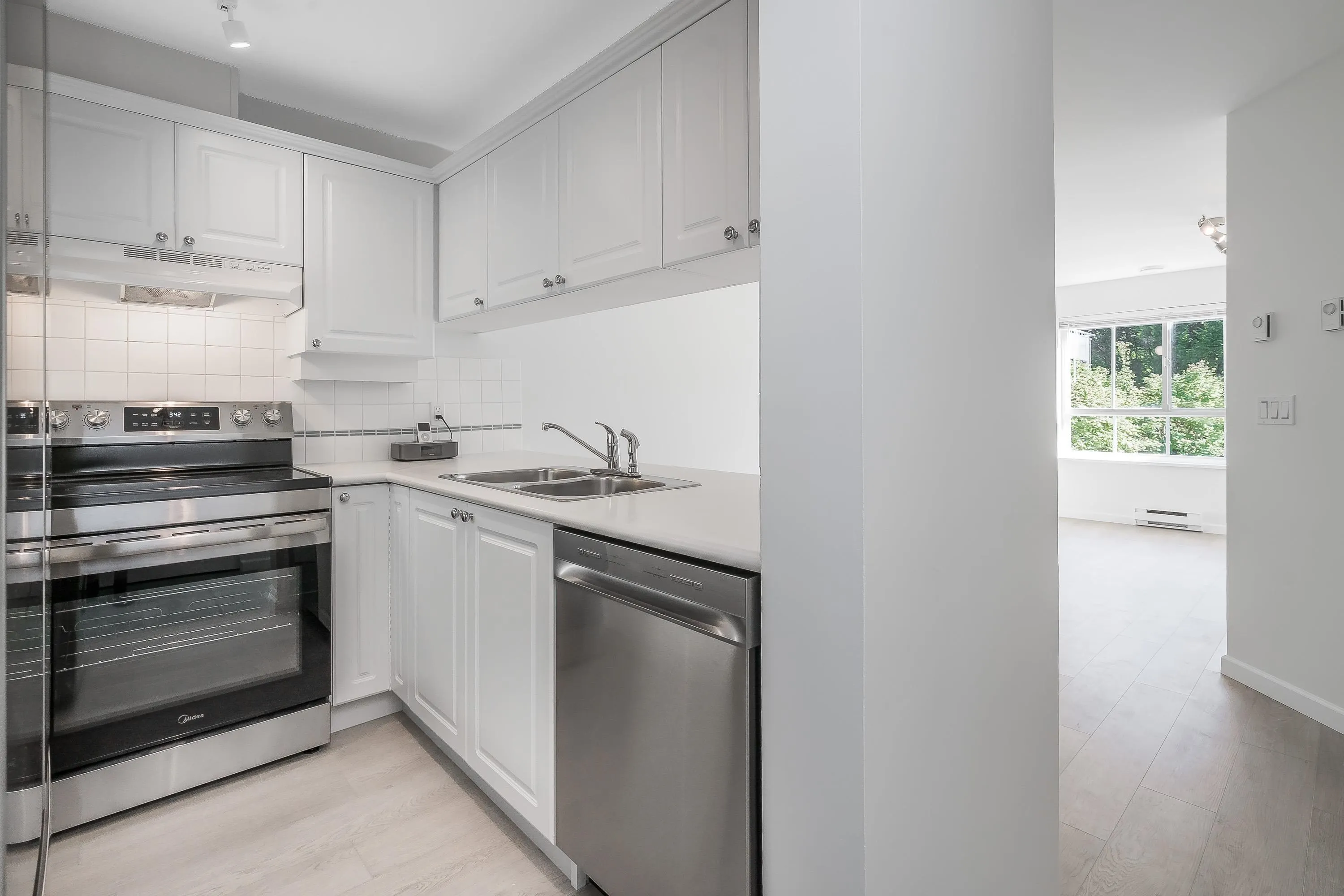 19750 64 Avenue #213