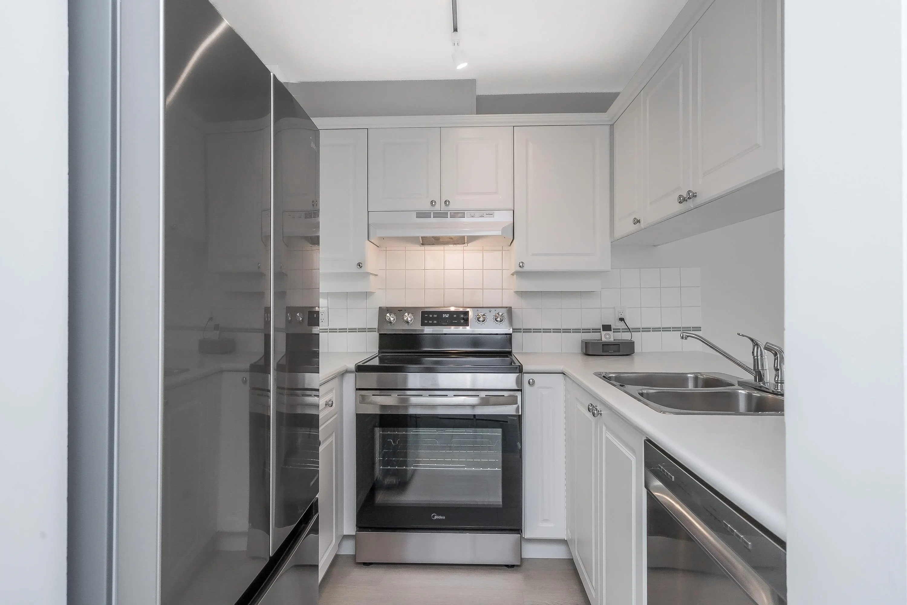 19750 64 Avenue #213