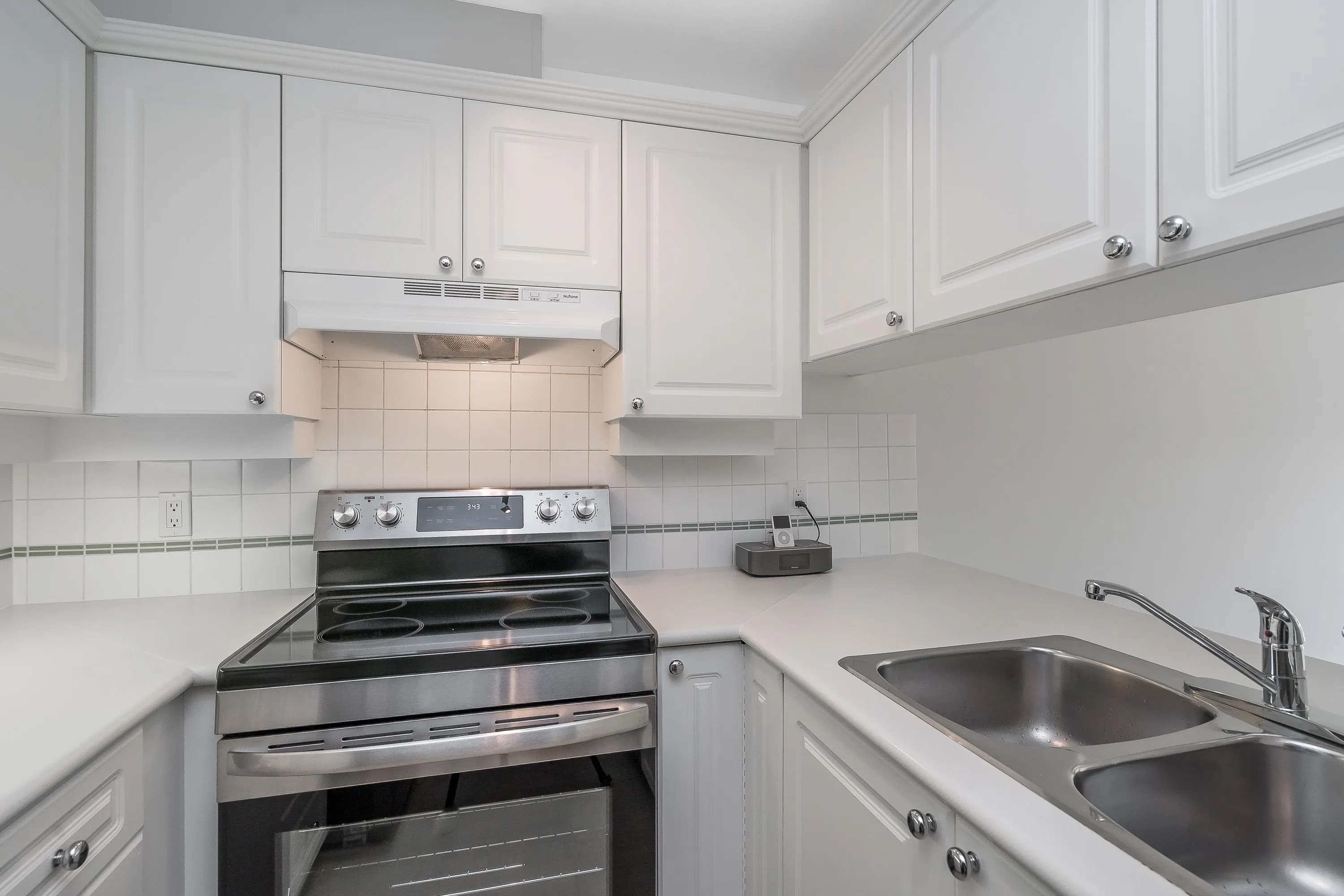 19750 64 Avenue #213