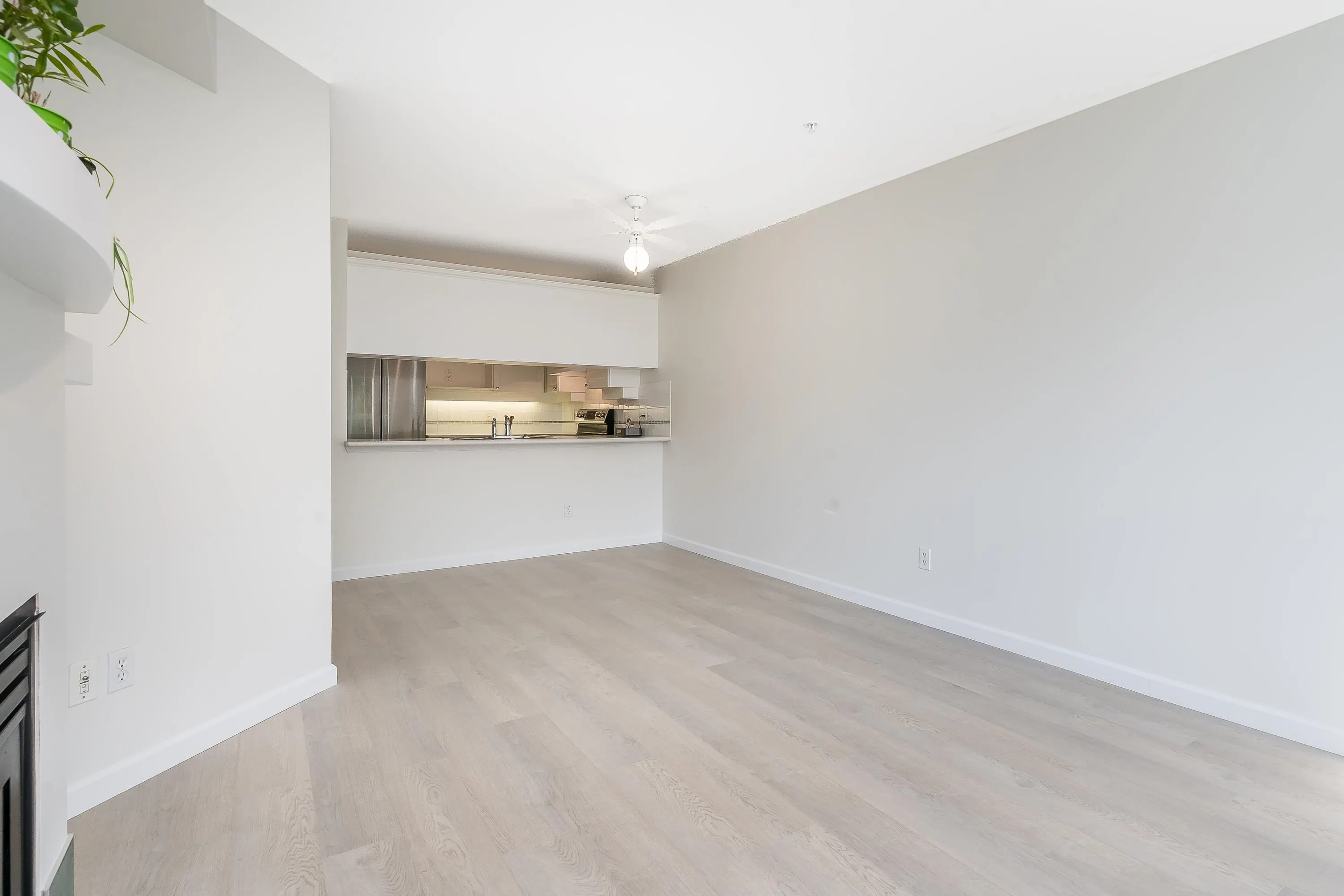 19750 64 Avenue #213