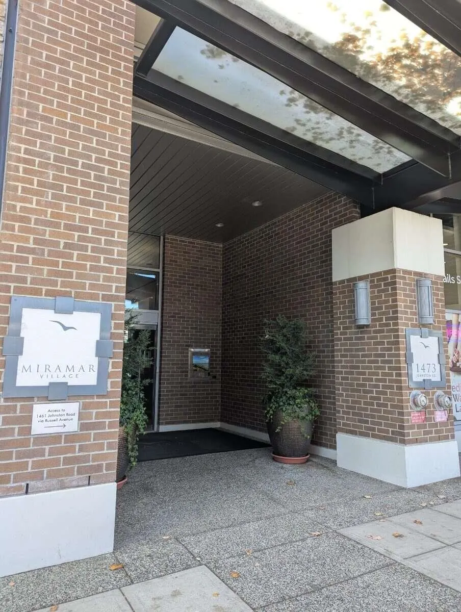 1473 Johnston Road #605