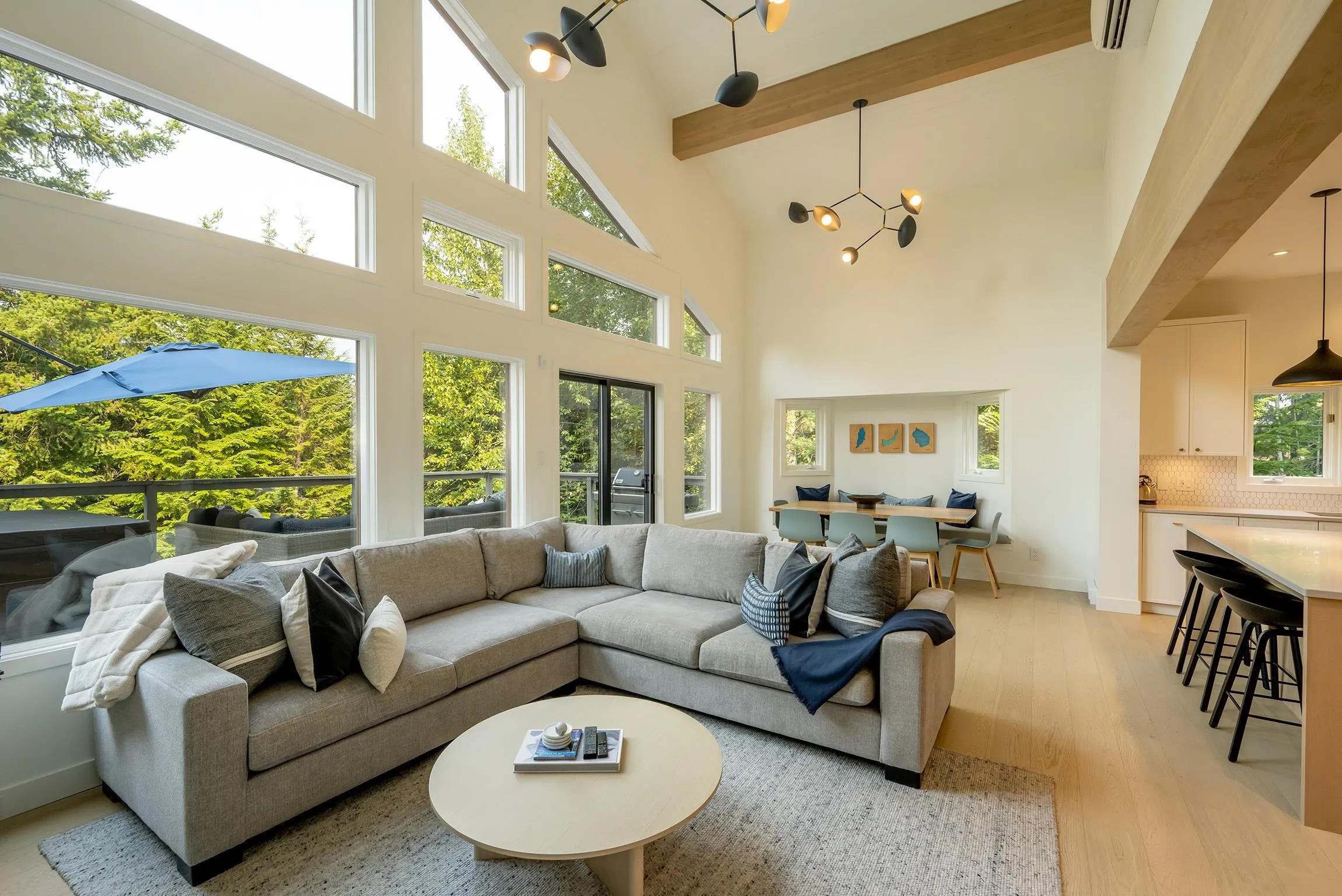 6260 Eagle Drive