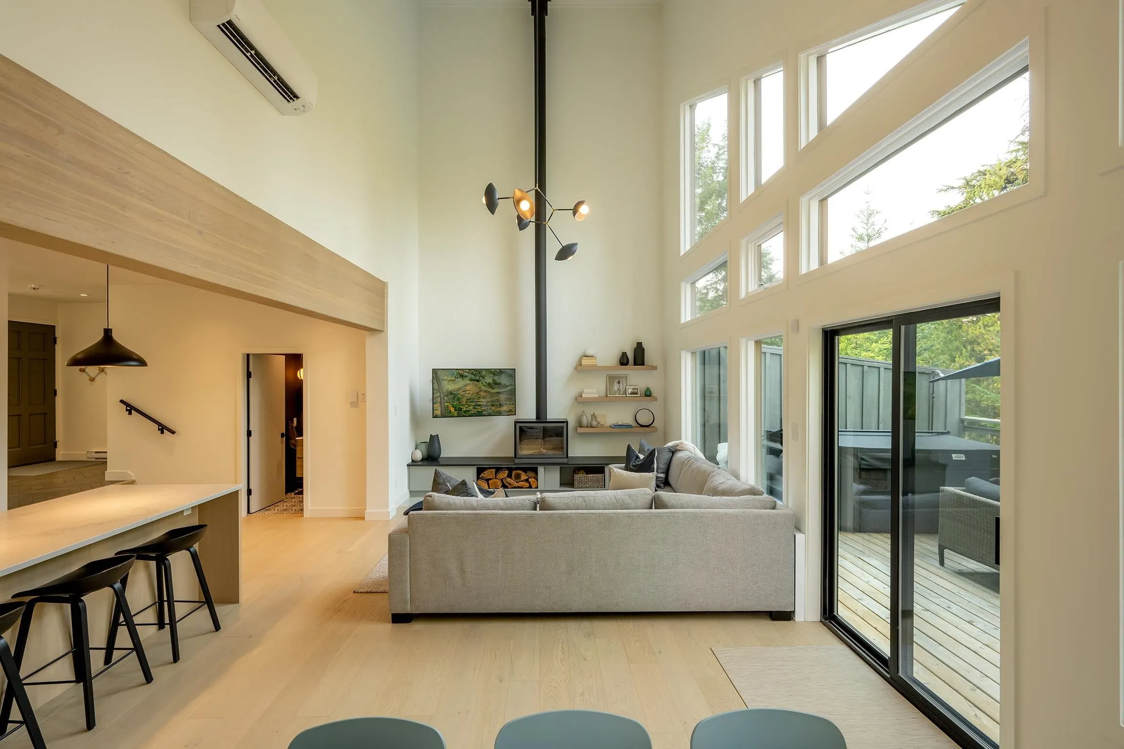 6260 Eagle Drive