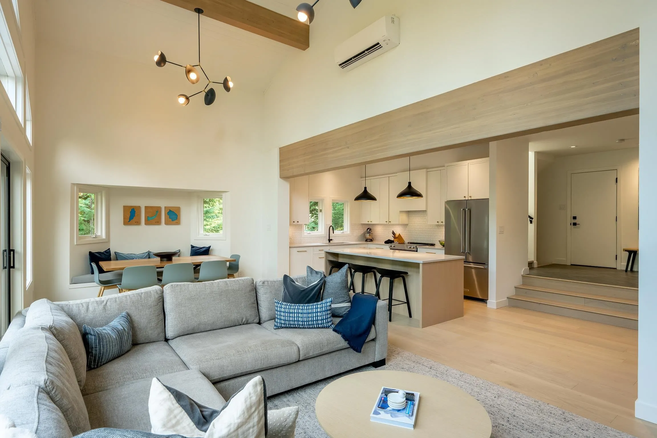 6260 Eagle Drive