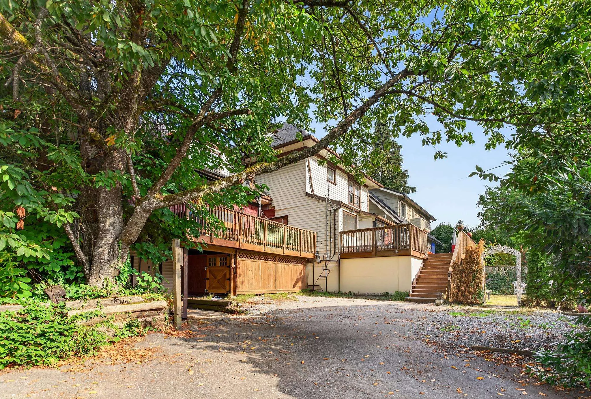 118 Queens Avenue