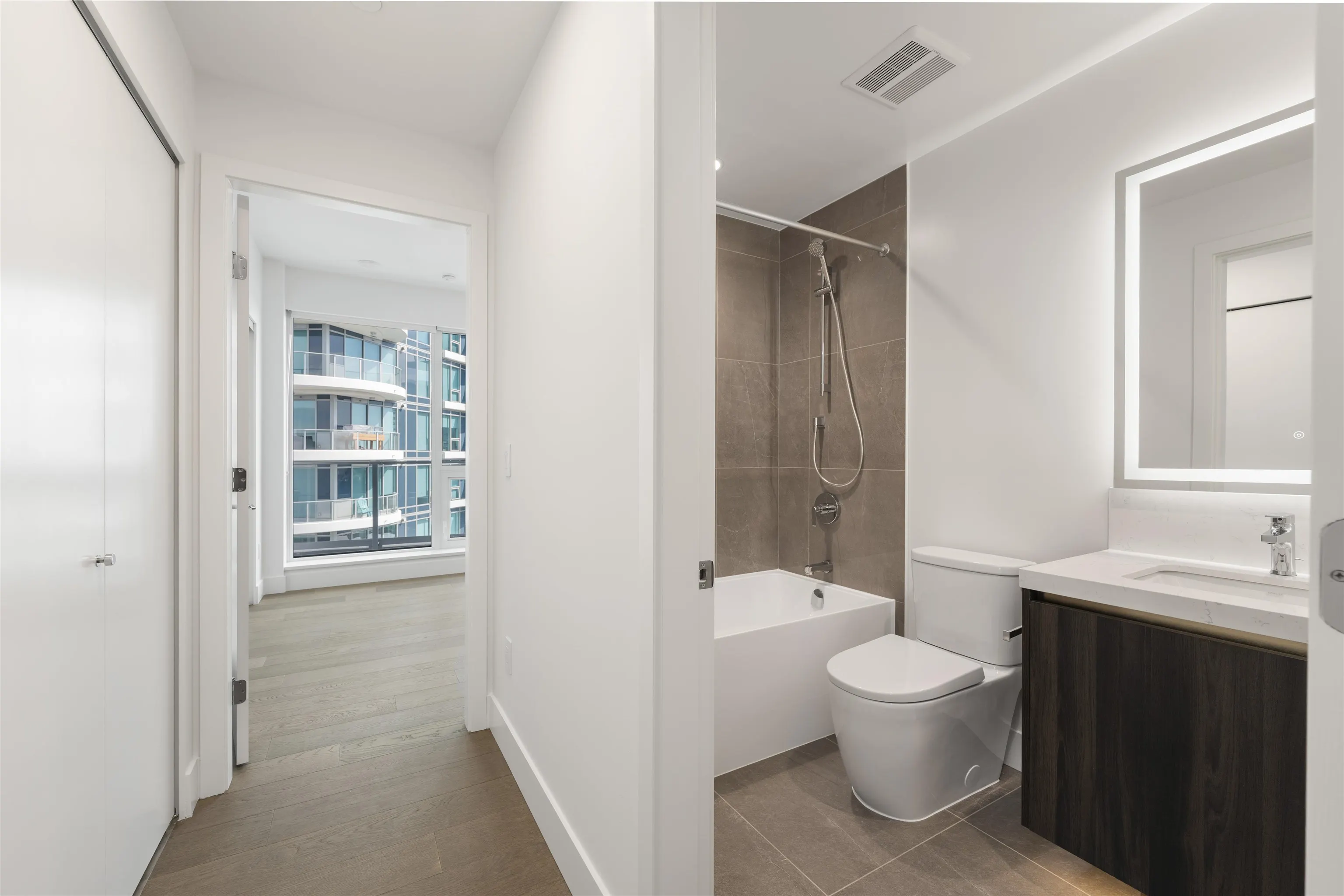 1475 Foster Street #1401