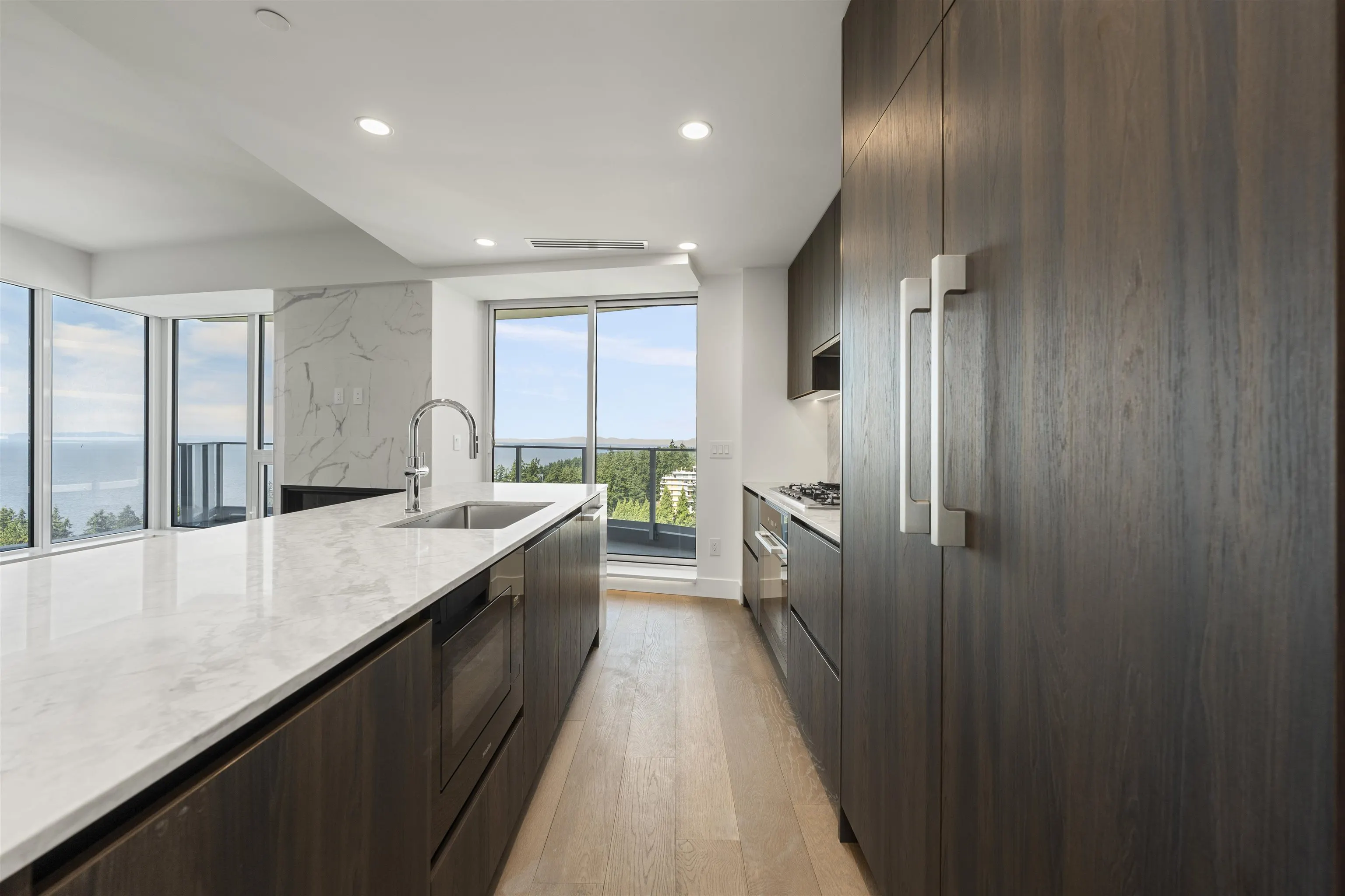 1475 Foster Street #1401