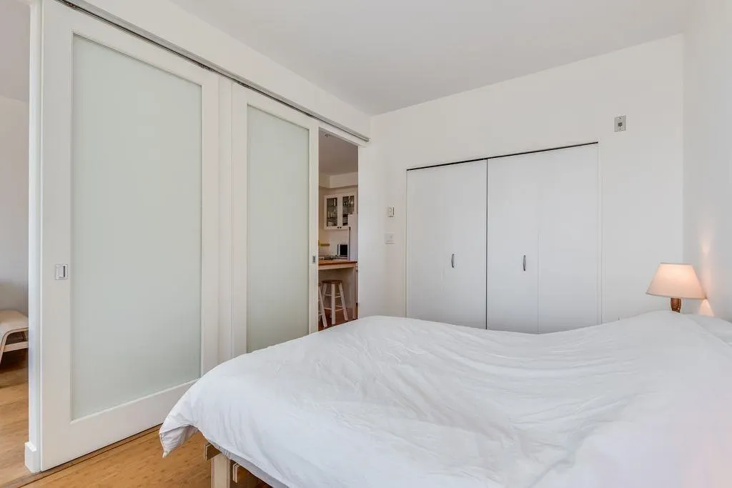 205 E 10th Avenue #208