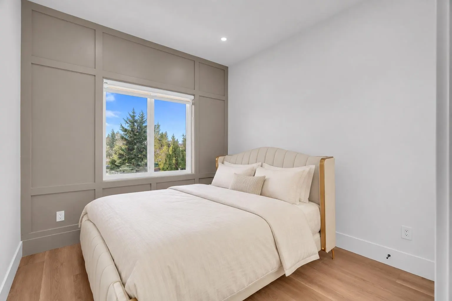 11410 139 Street #102