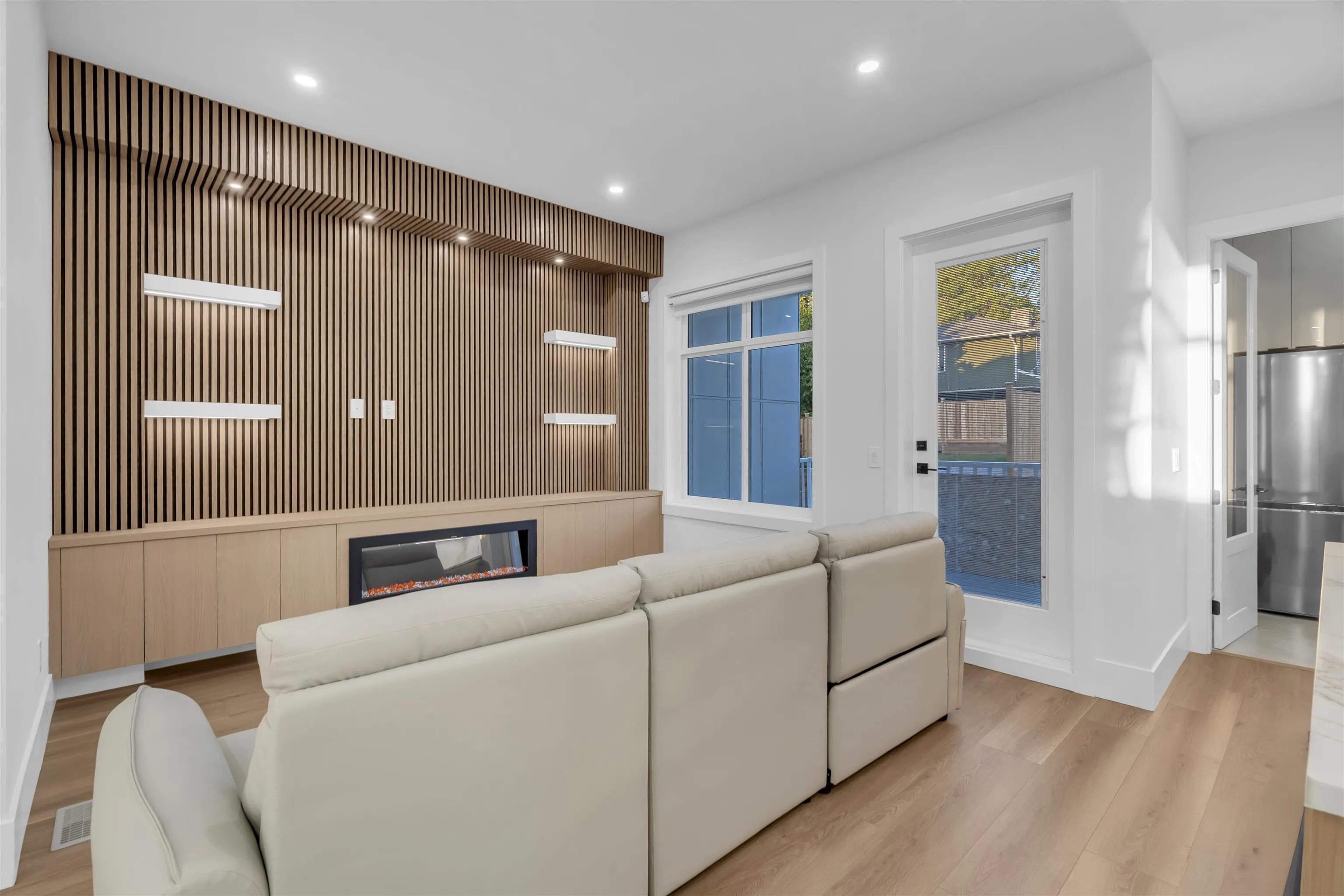 11410 139 Street #102