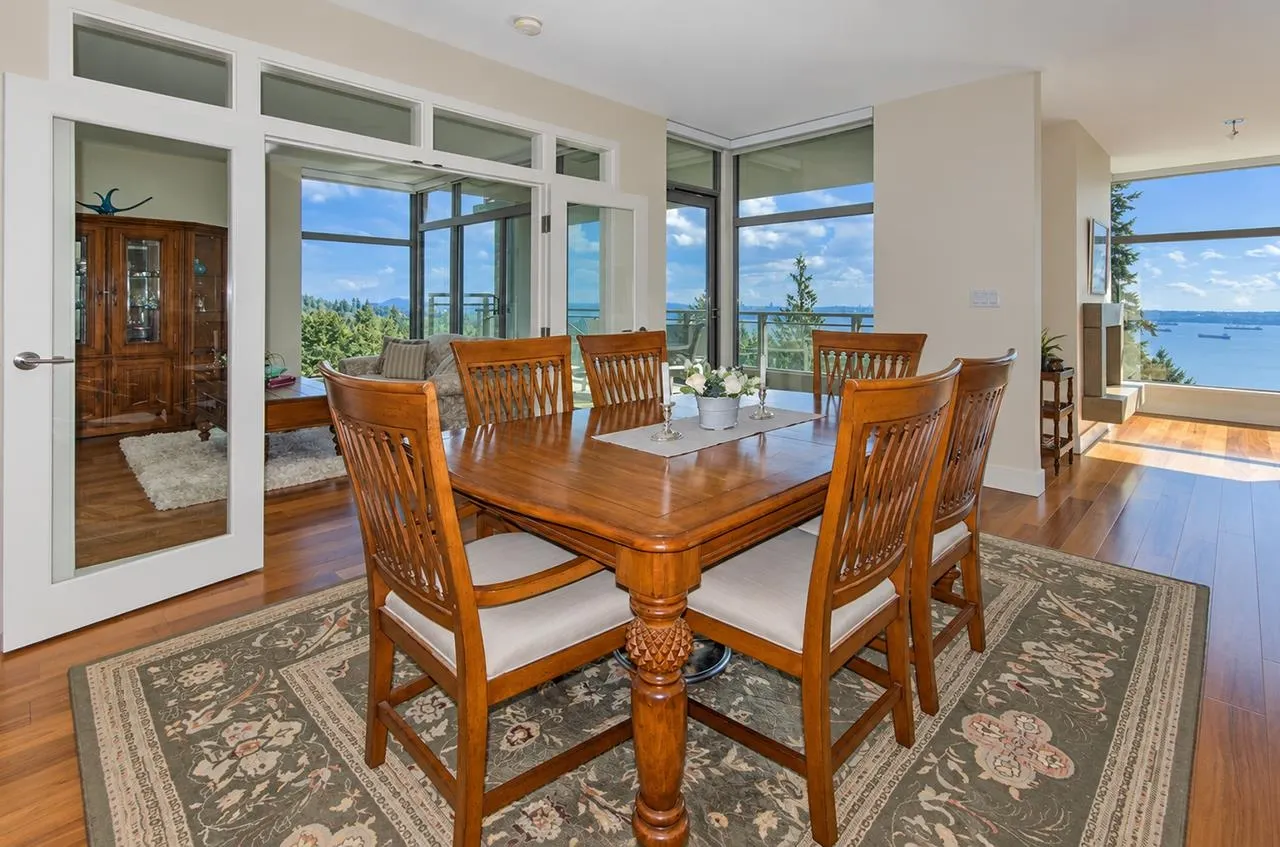 3335 Cypress Place #801
