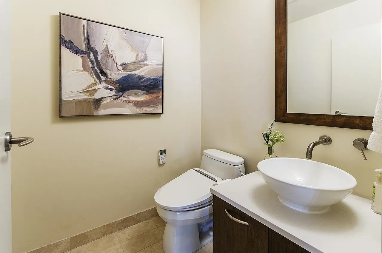 3335 Cypress Place #801