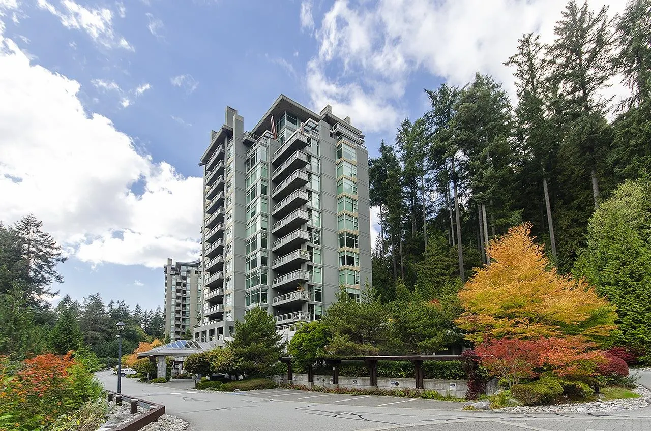 3335 Cypress Place #801
