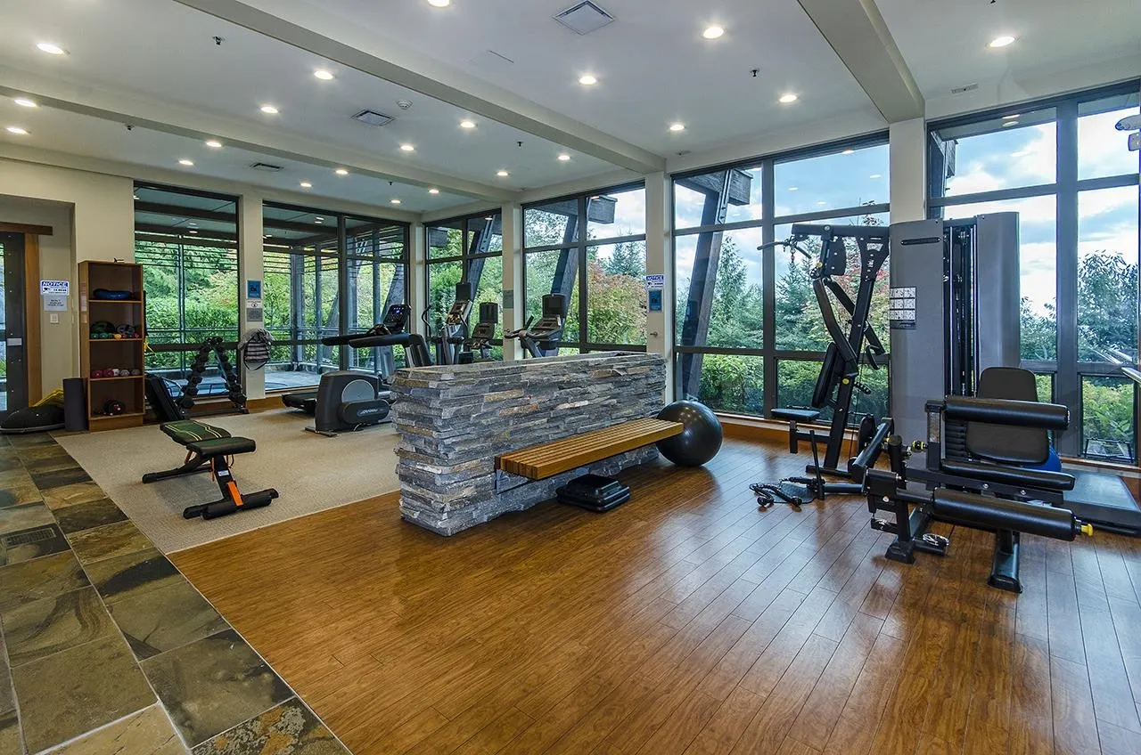 3335 Cypress Place #801