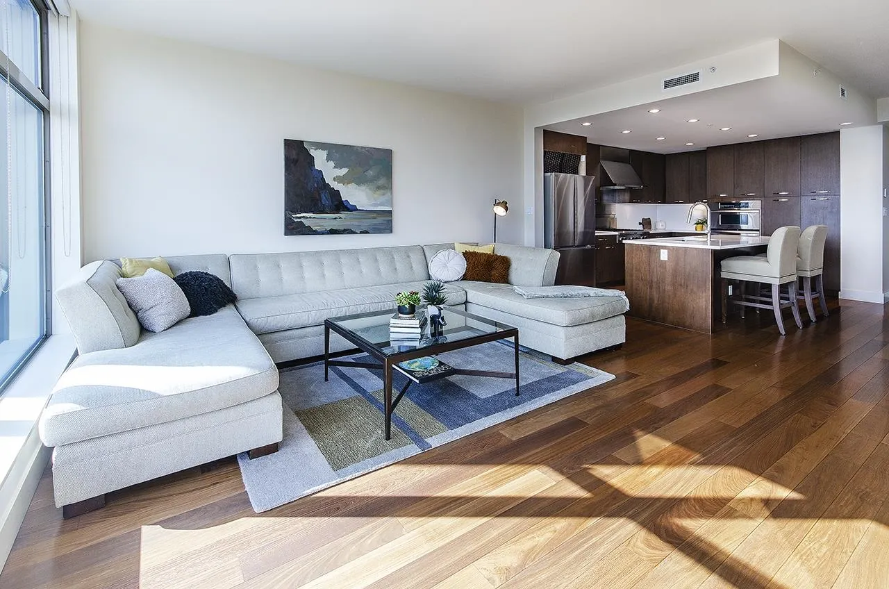 3335 Cypress Place #801