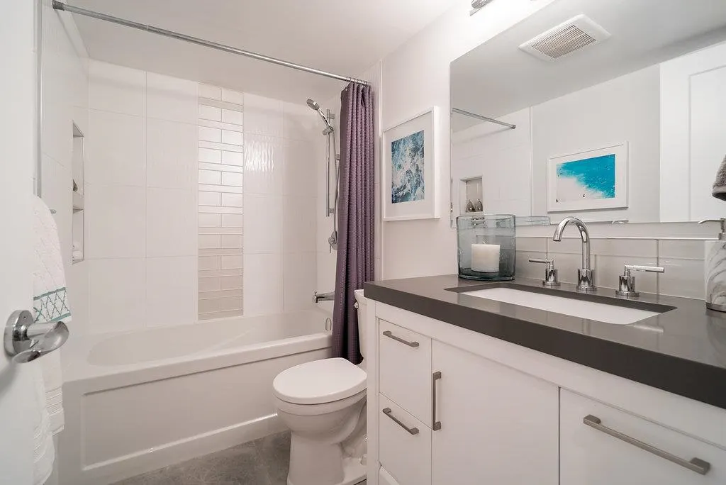 1425 Cypress Street #208
