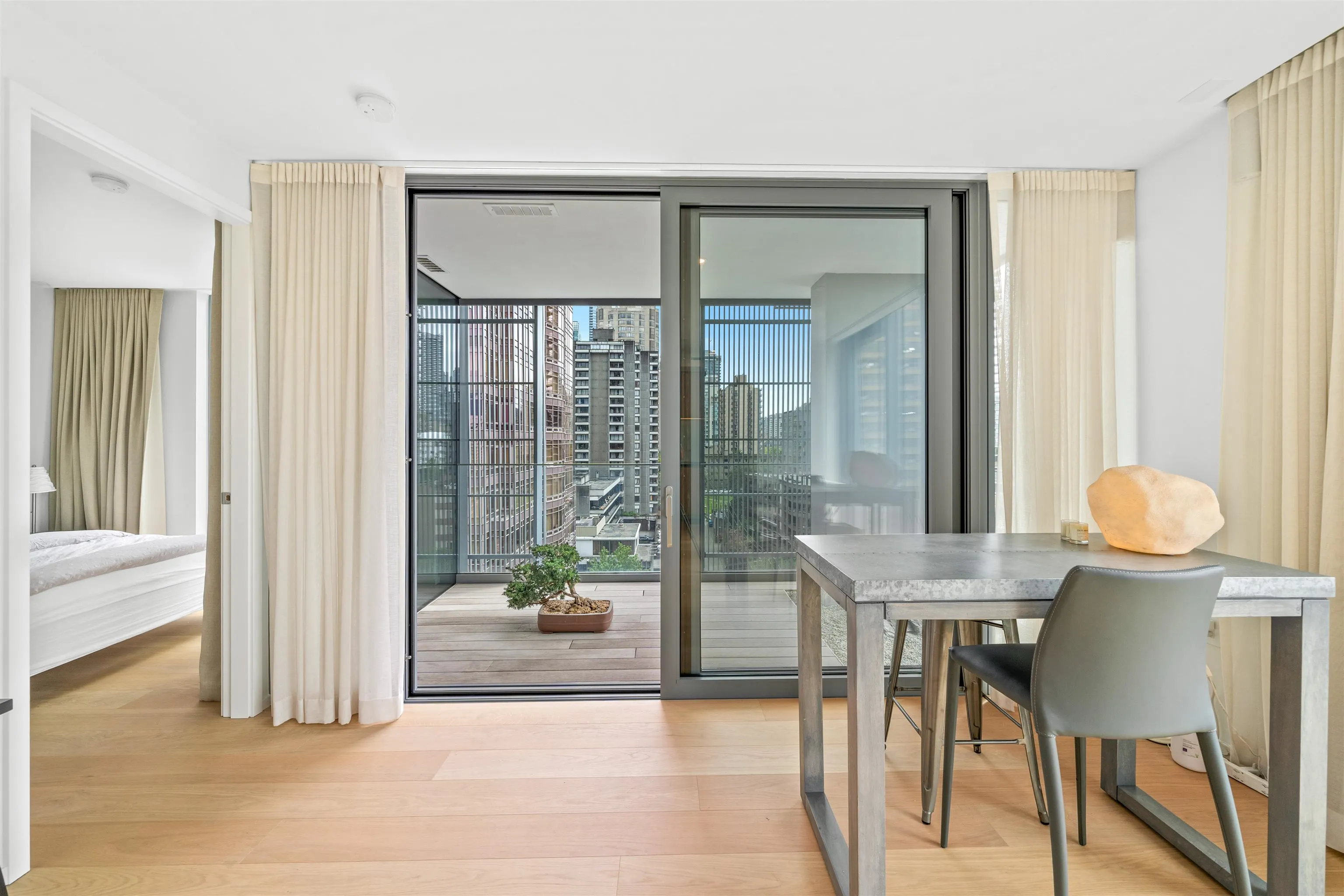 1568 Alberni Street #1204