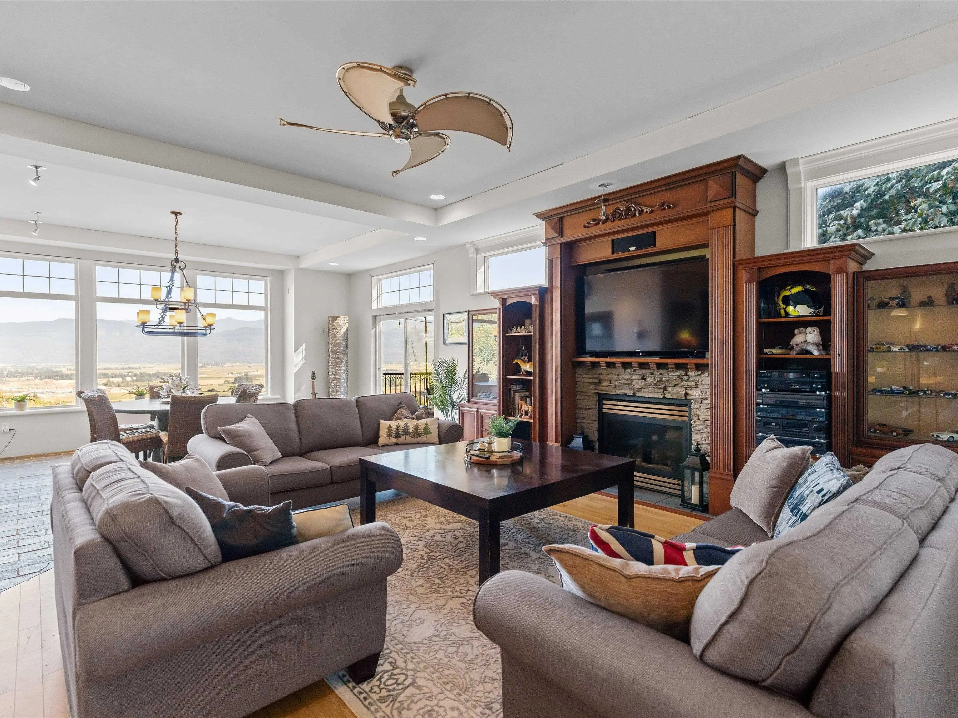 2651 Stonecroft Drive