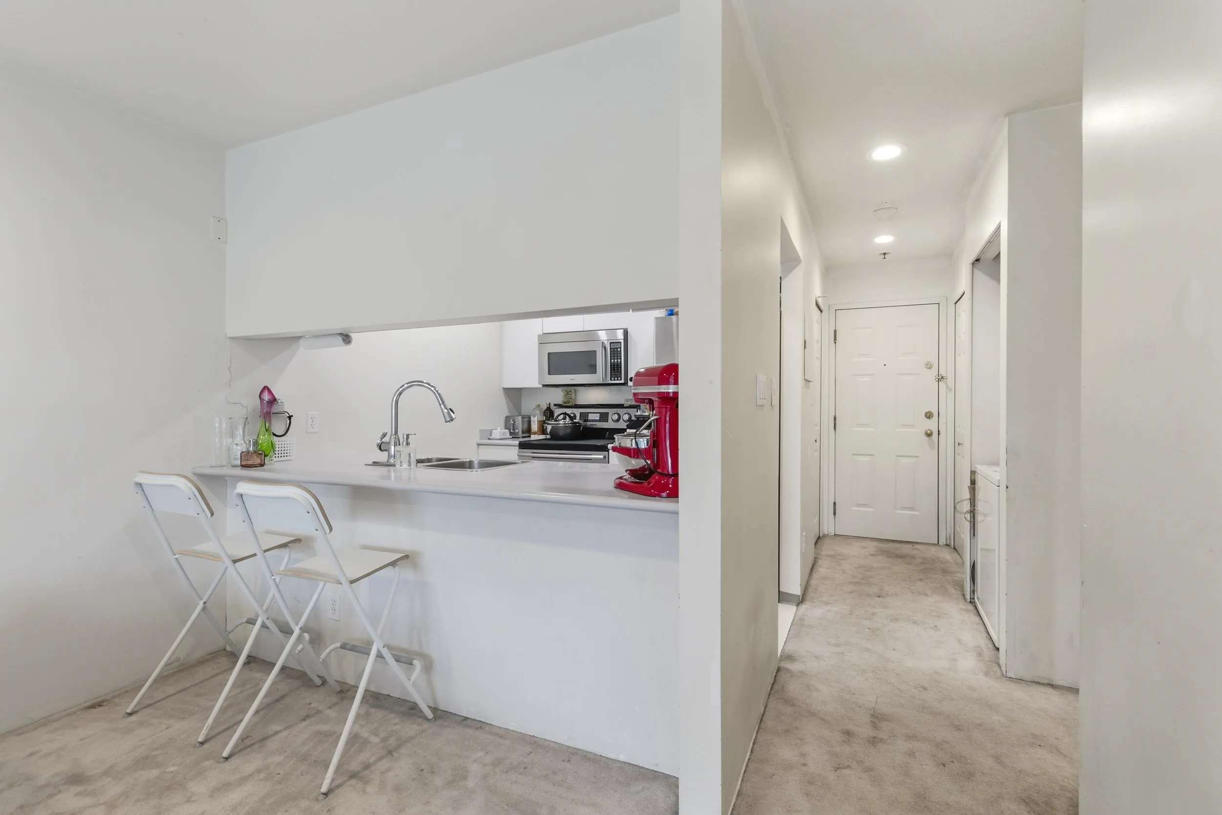3280 W Broadway #107