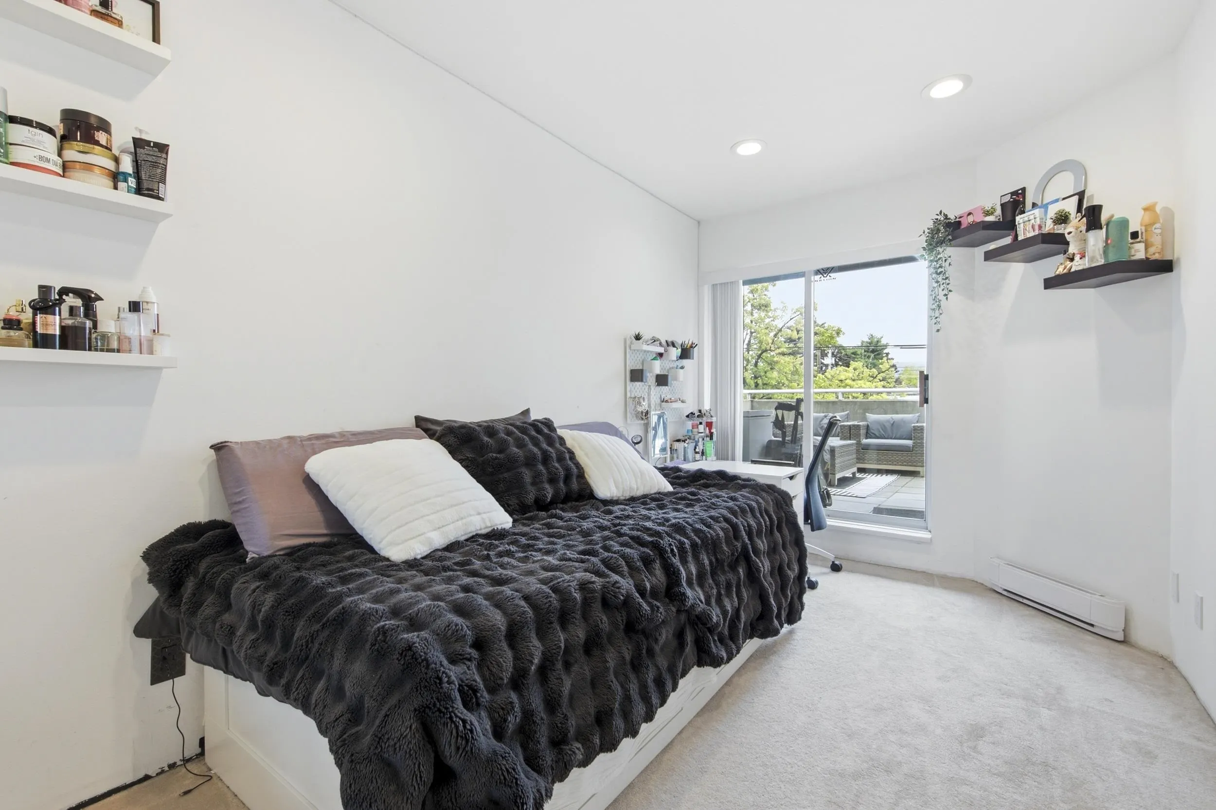 3280 W Broadway #107