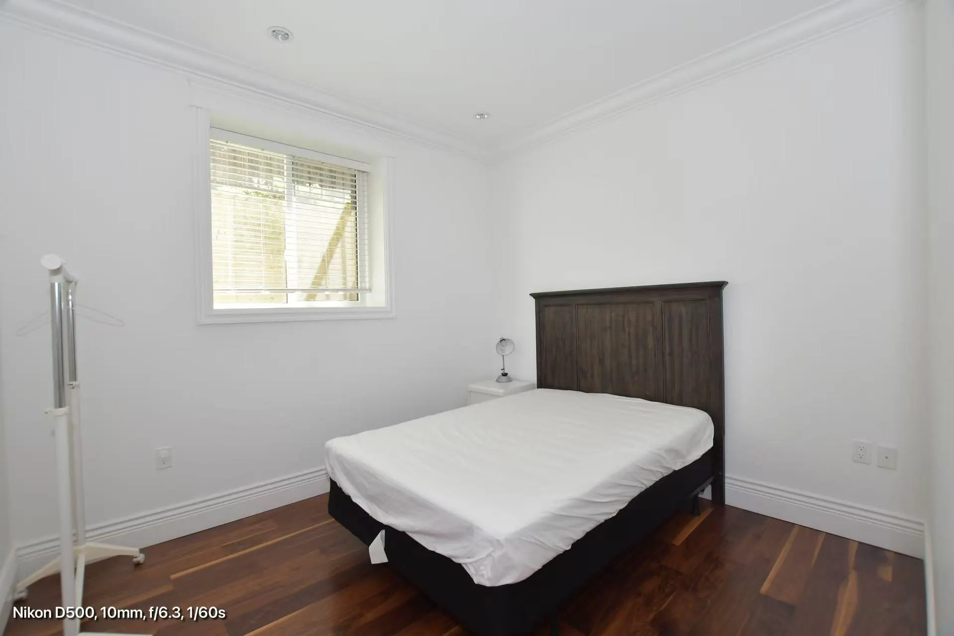 1151 W 21st Street