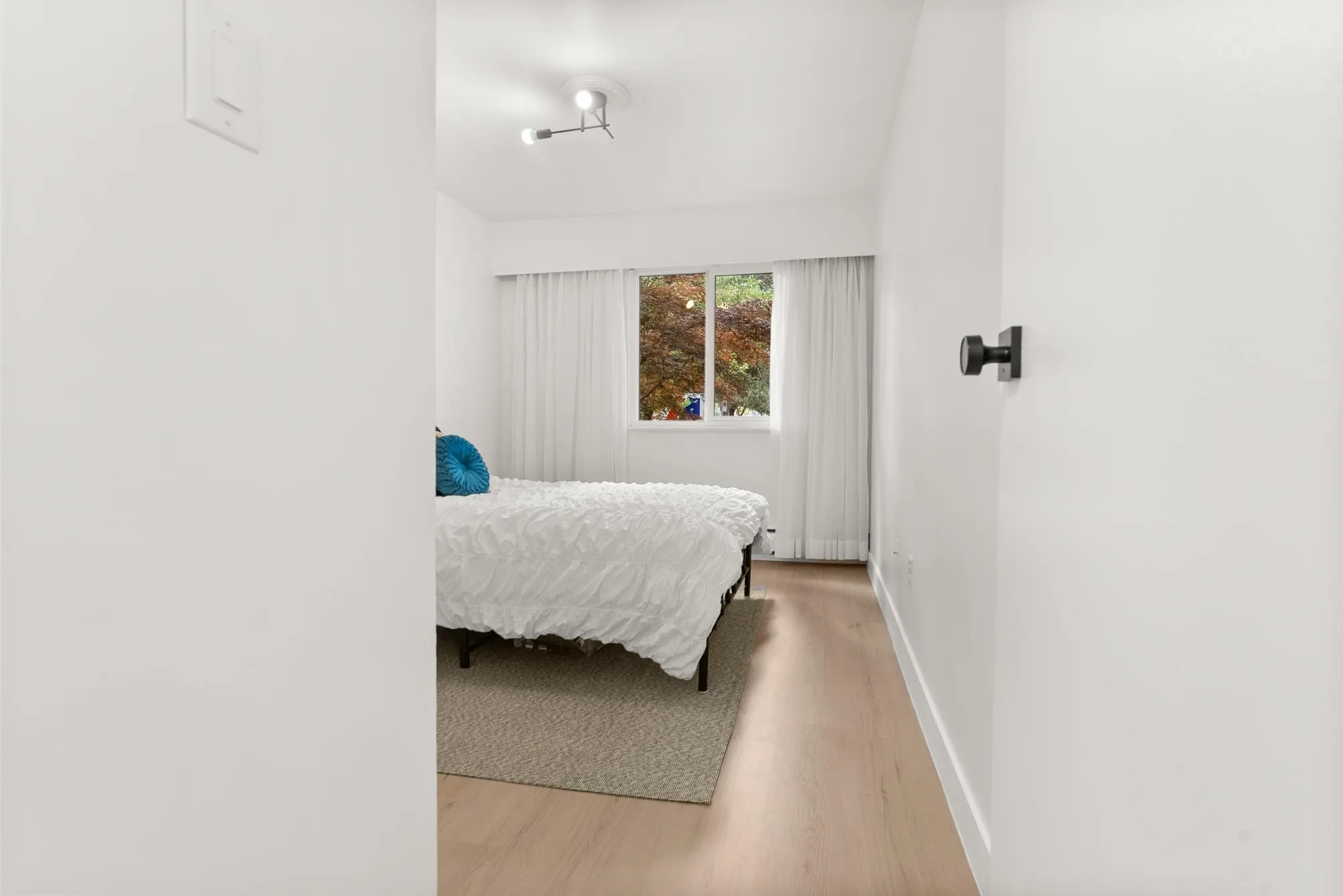 391 E 7th Avenue #204