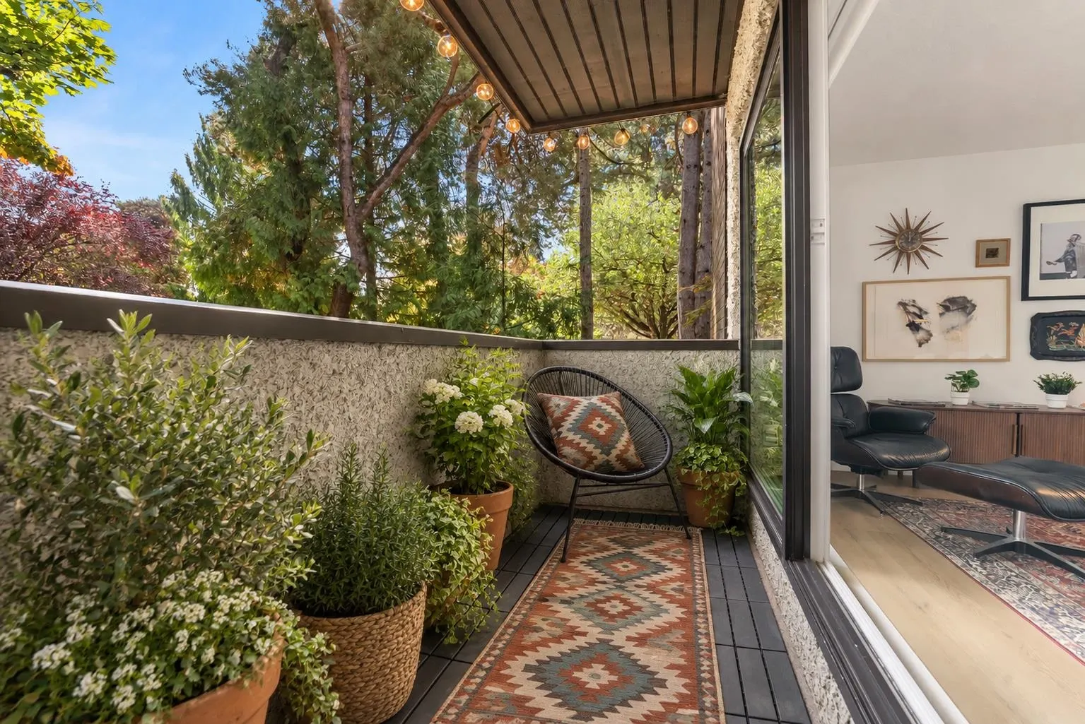 391 E 7th Avenue #204