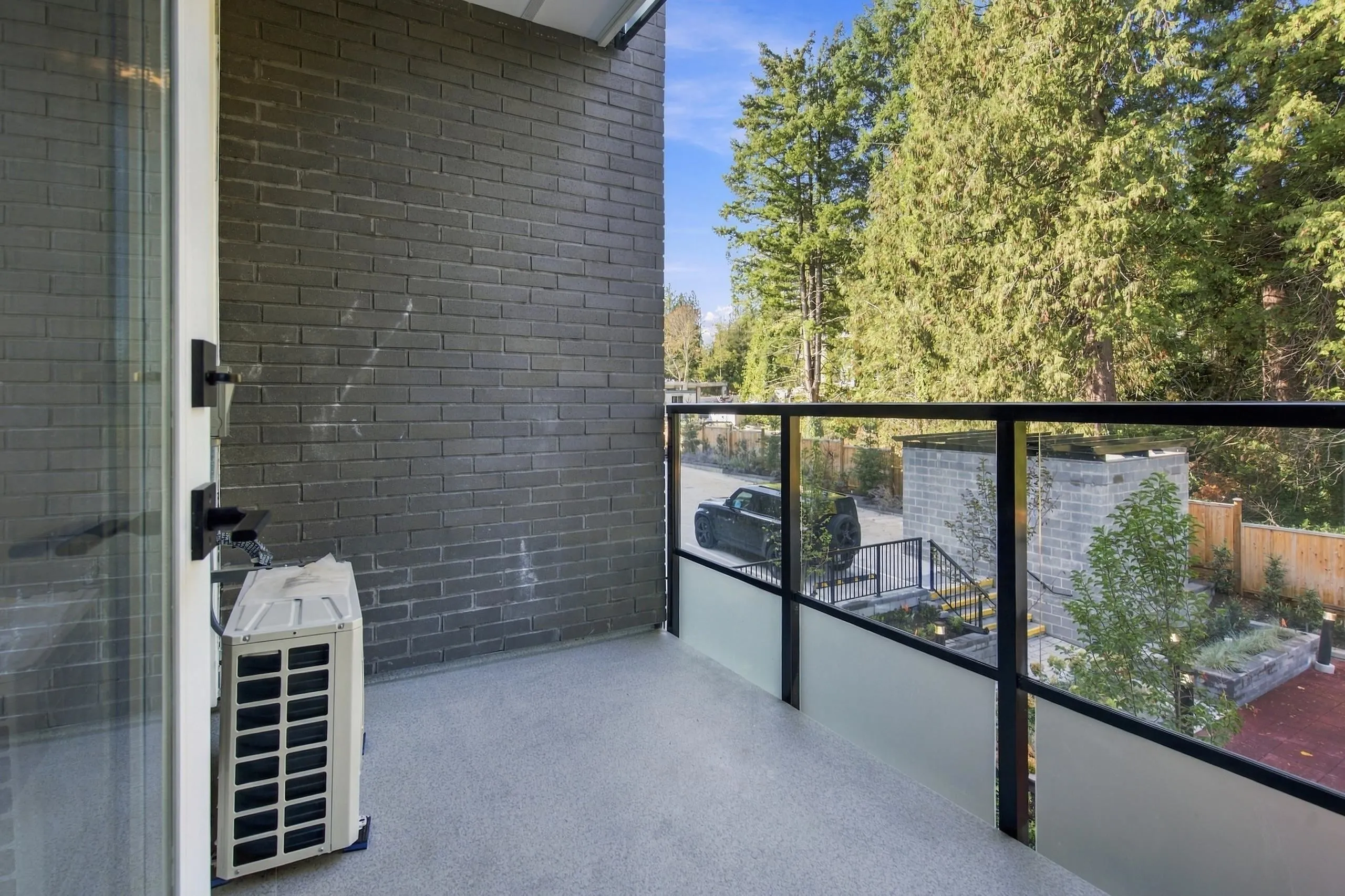 14398 60 Avenue #211