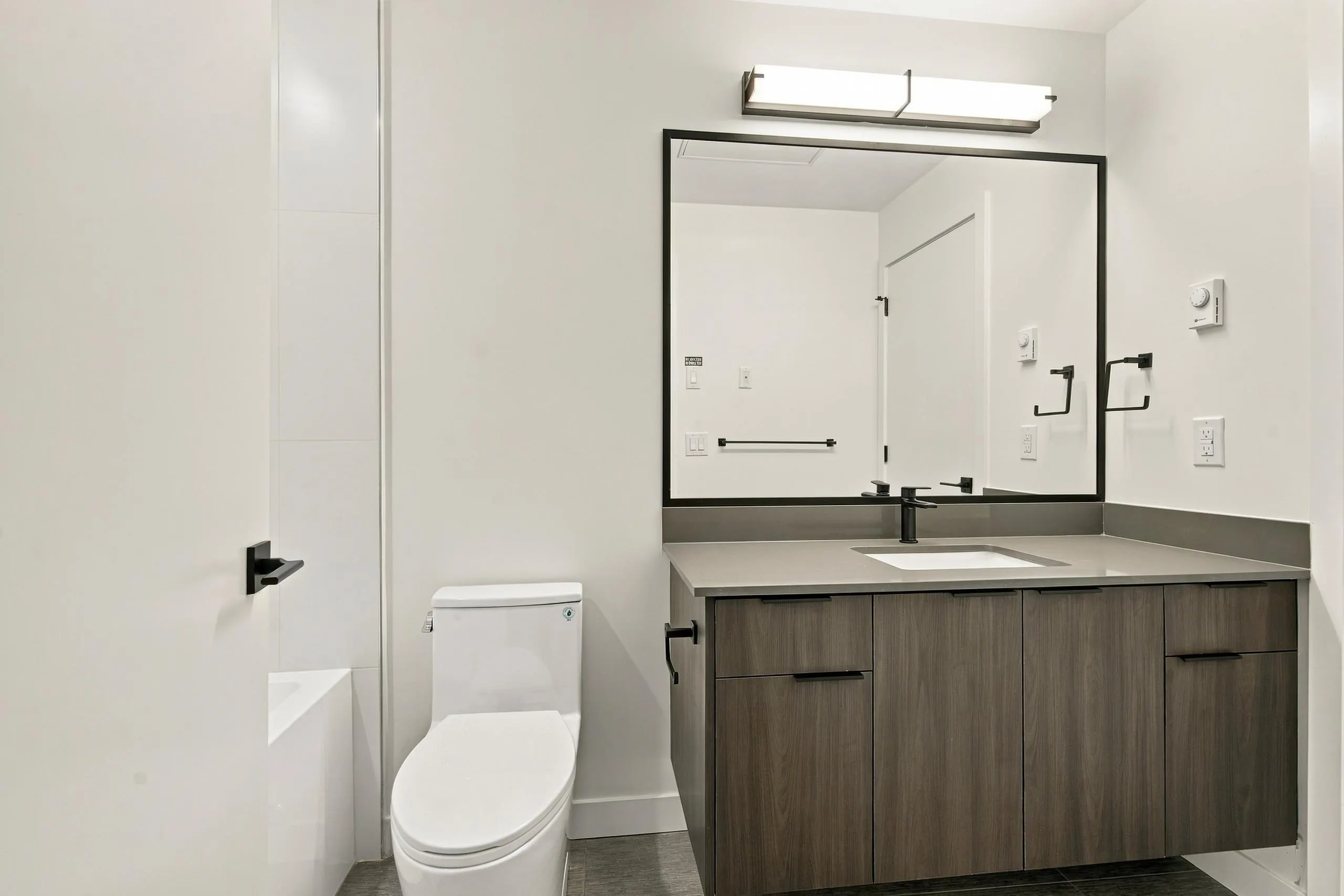 14398 60 Avenue #211