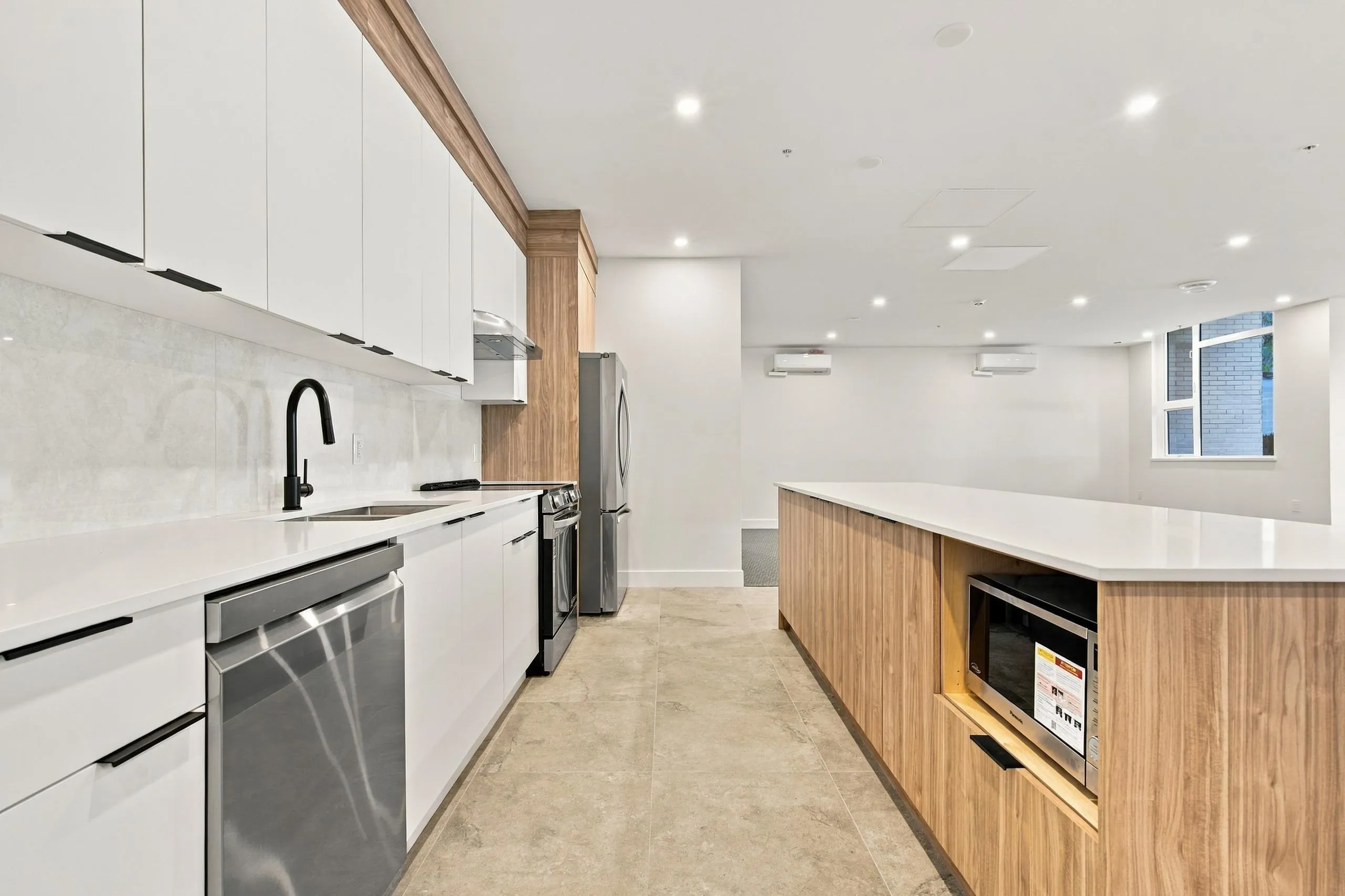 14398 60 Avenue #211