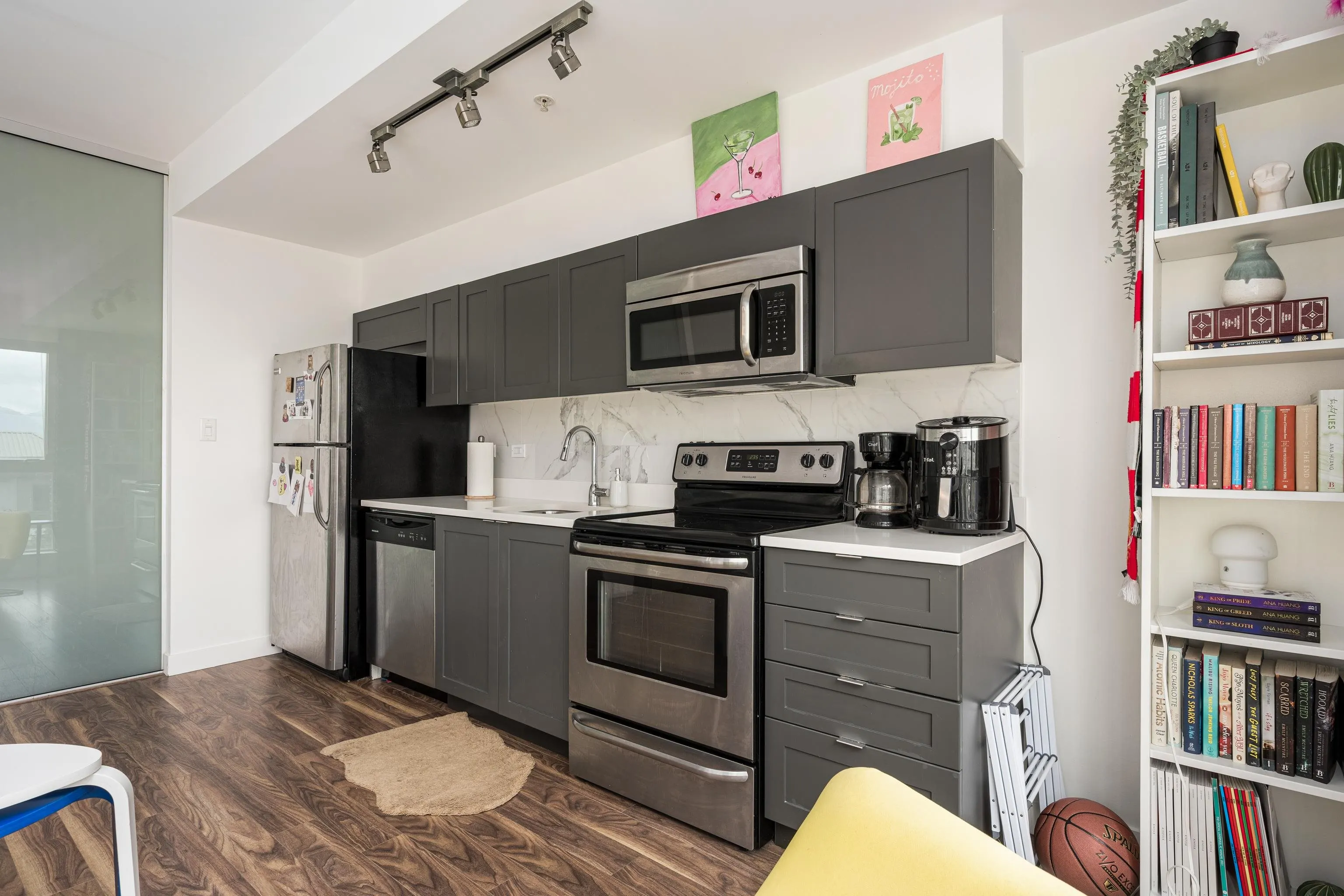 2511 Quebec Street #208
