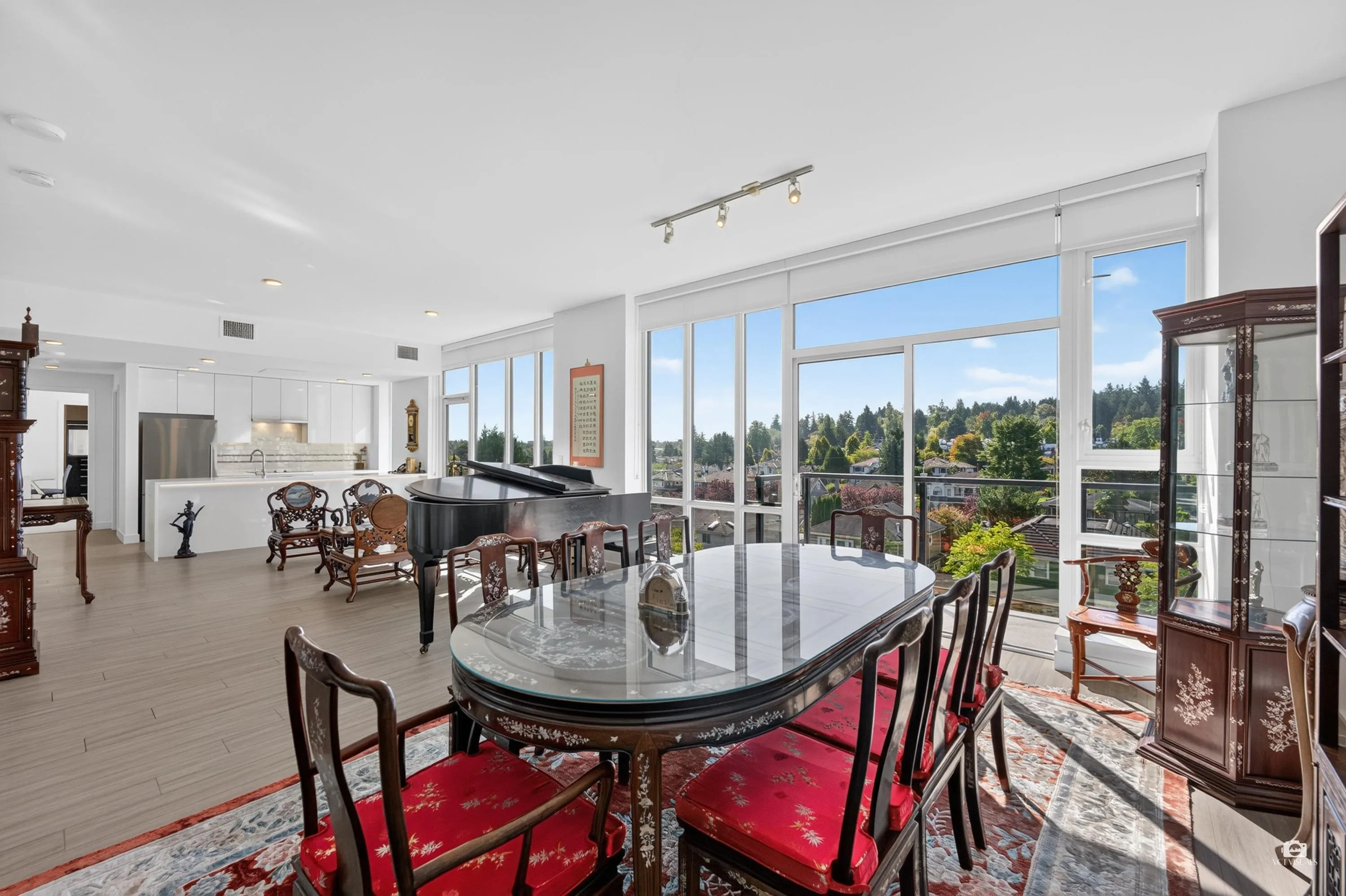 438 W King Edward Avenue #671