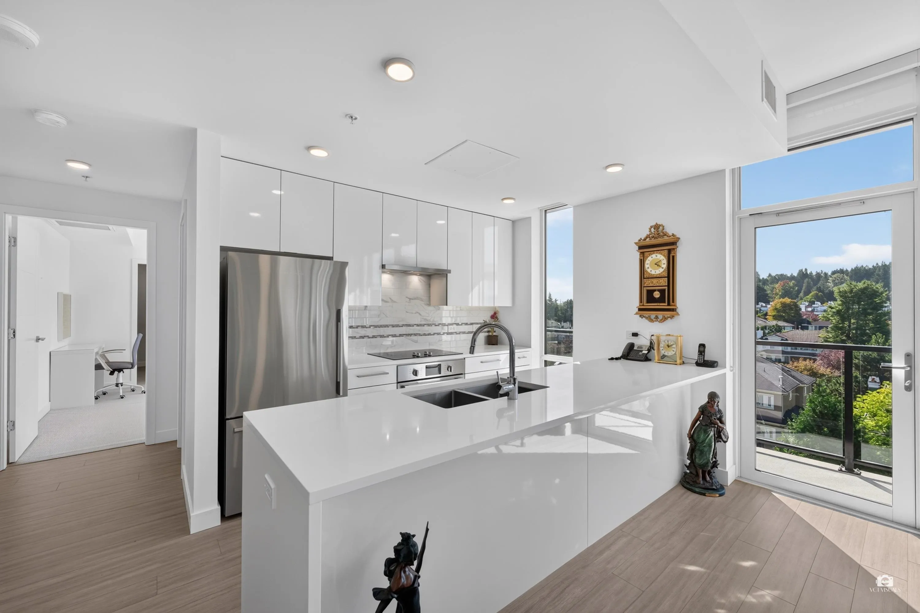 438 W King Edward Avenue #671