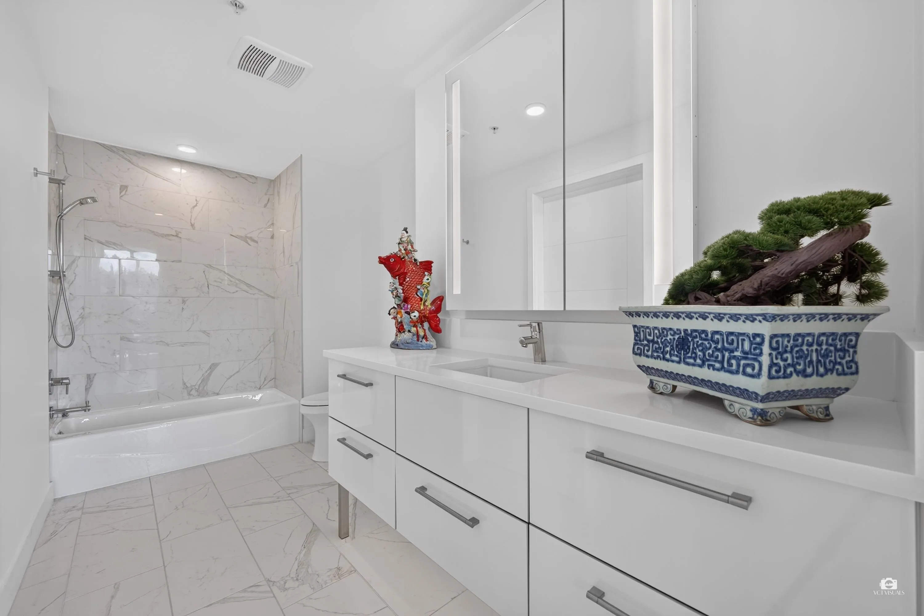438 W King Edward Avenue #671