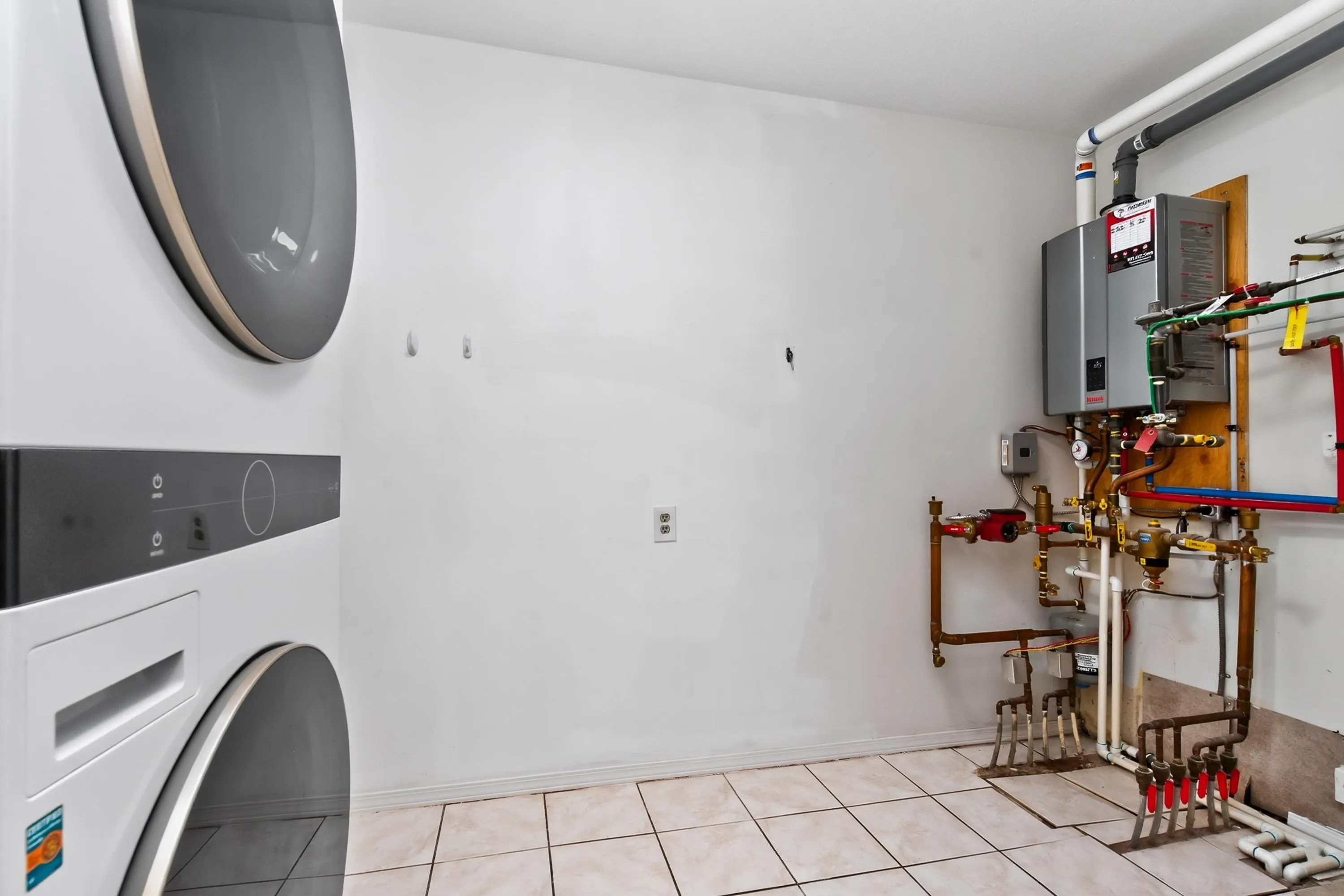 15153 98 Avenue #137