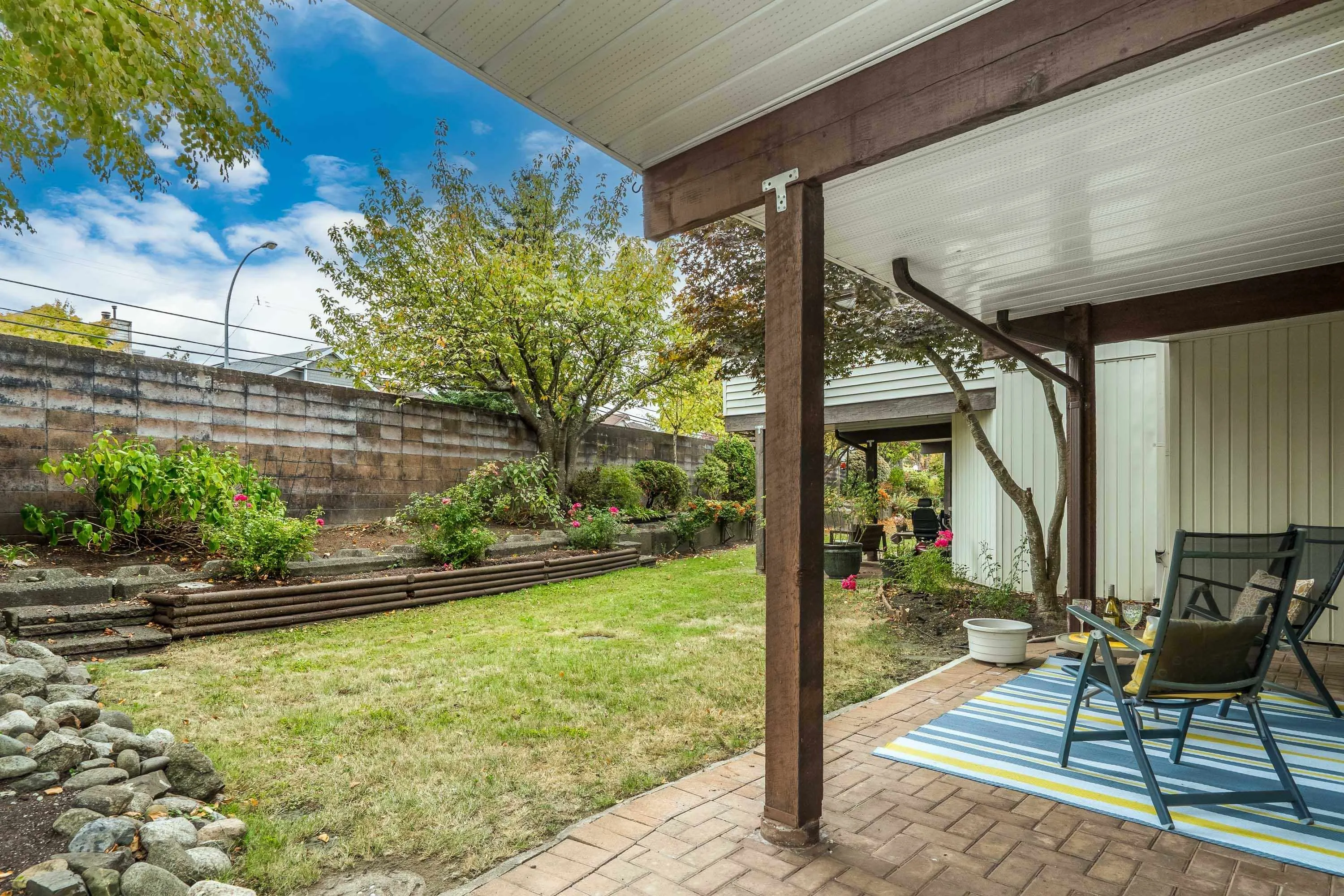 15153 98 Avenue #137