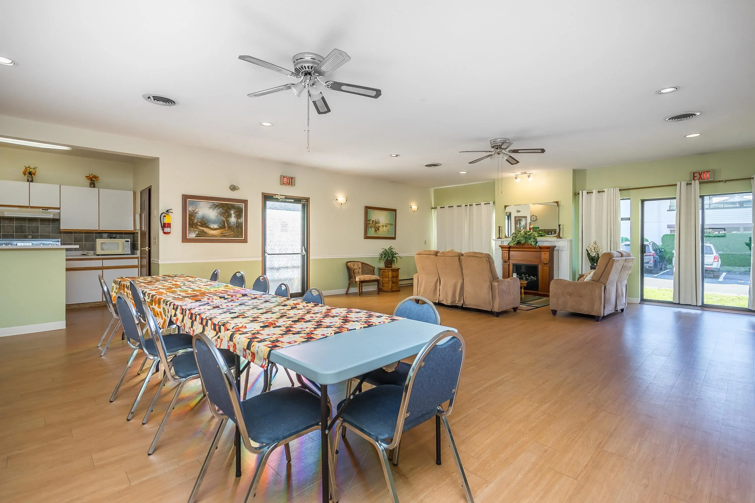 15153 98 Avenue #137