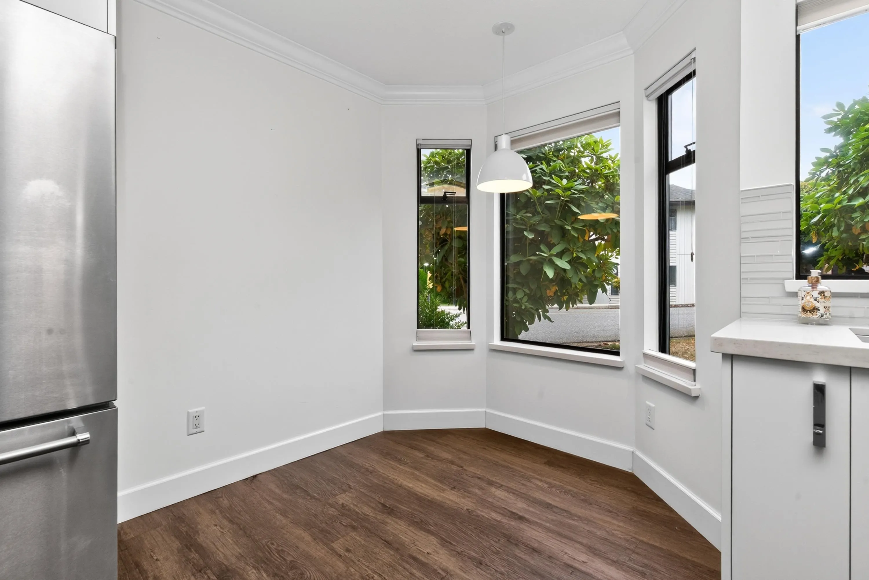 15153 98 Avenue #137