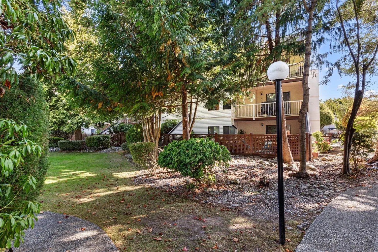 12890 17 Avenue #301