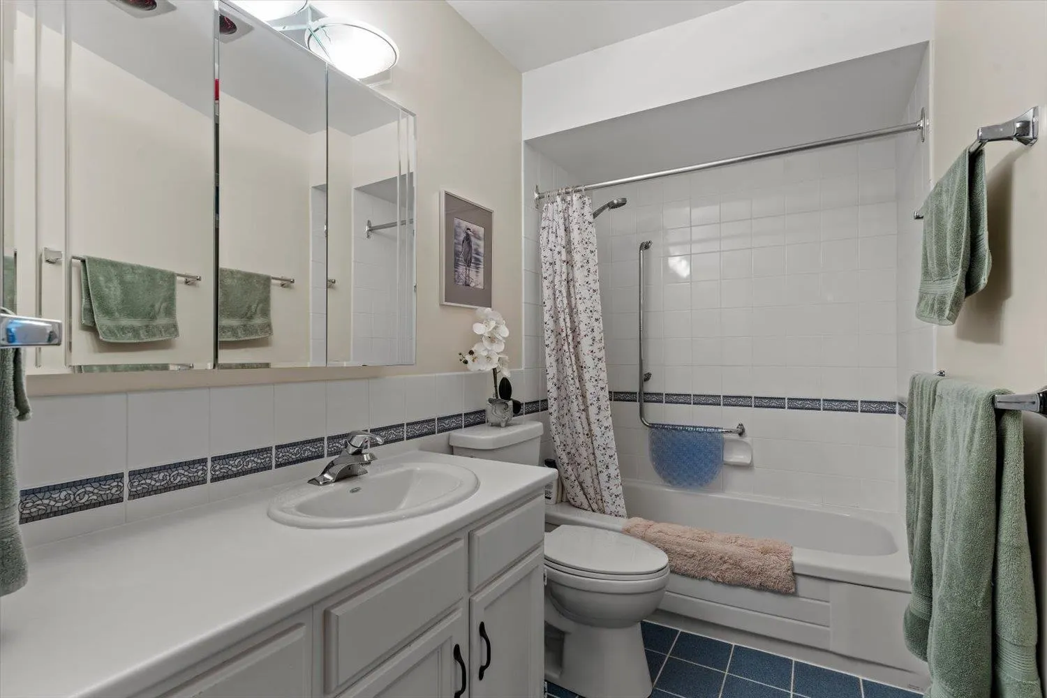 12890 17 Avenue #301