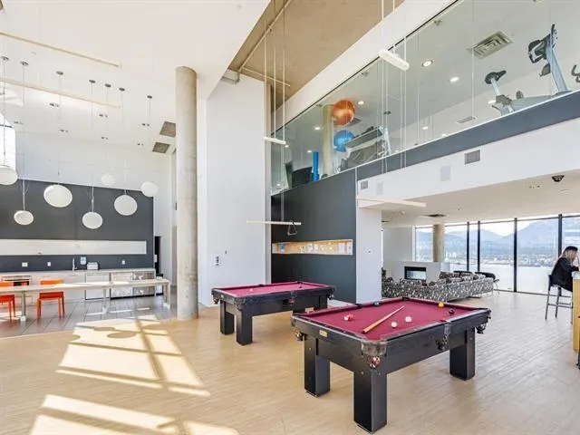 108 W Cordova Street #1506