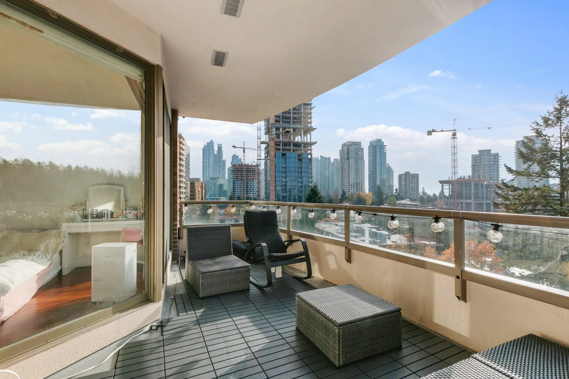 5885 Olive Avenue #905